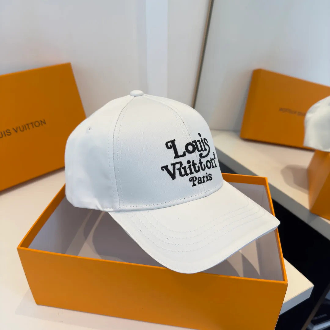 Головные Уборы Louis Vuitton 11416641