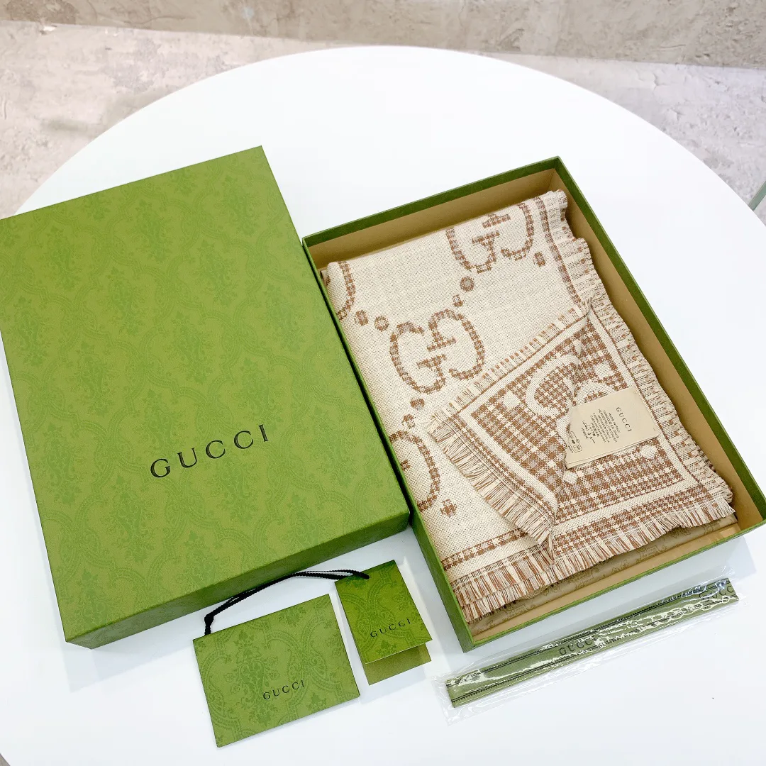 Шарфы Gucci 2268507