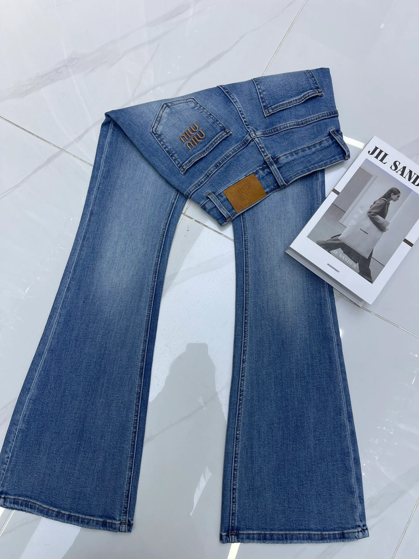 Джинсы Женские Miu Miu 12791866