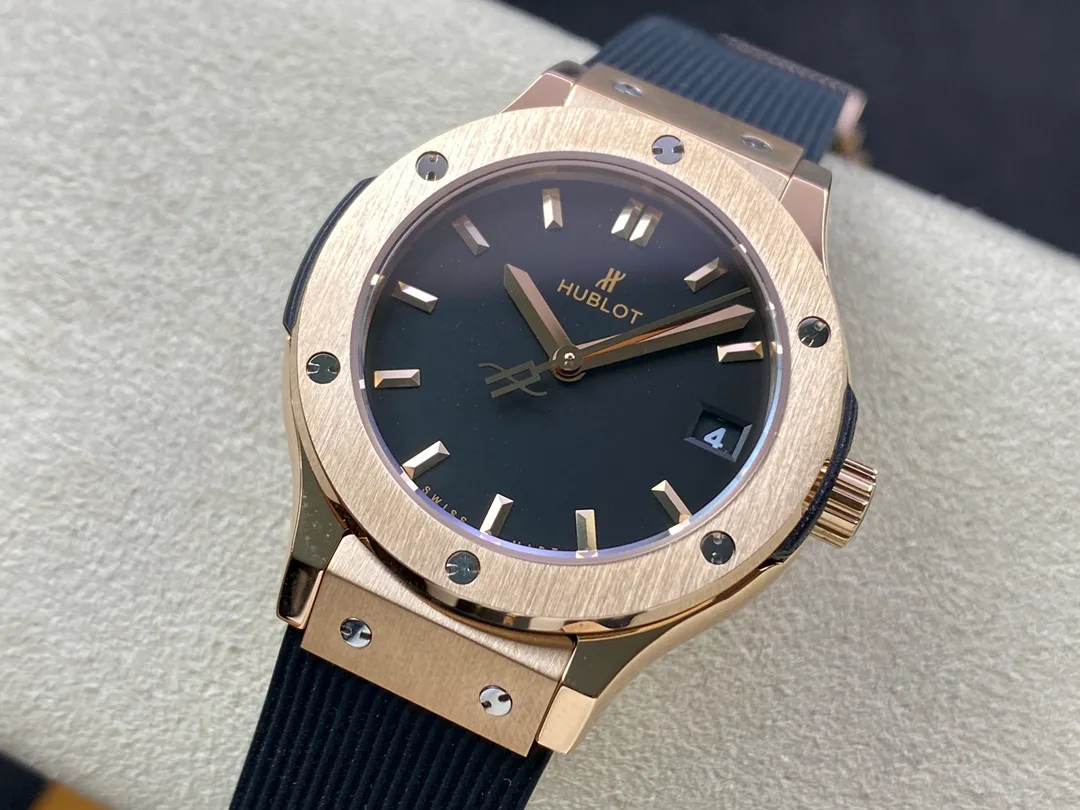 Часы Женские Hublot 17629727