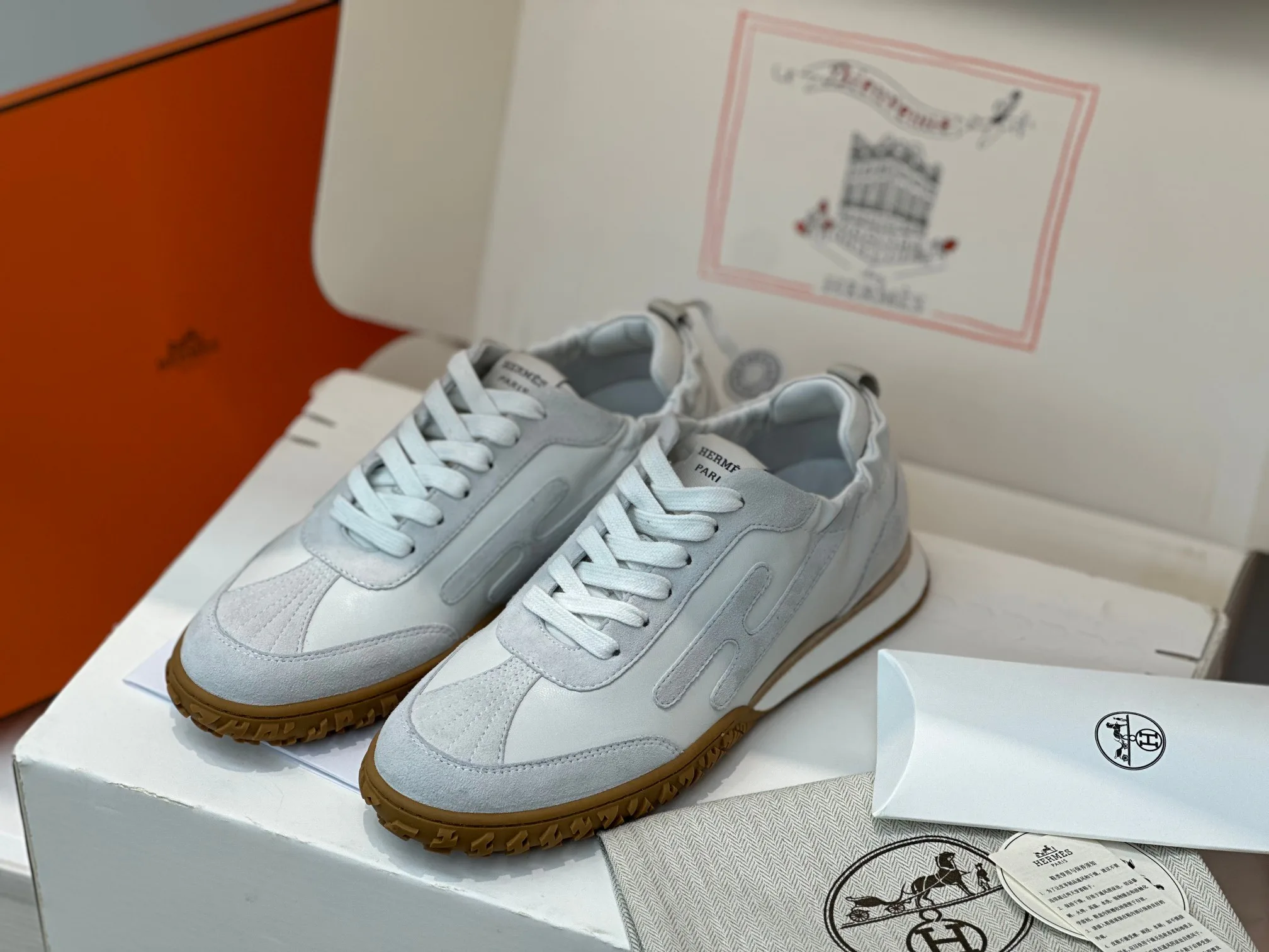 Кроссовки Женские Hermes 114298