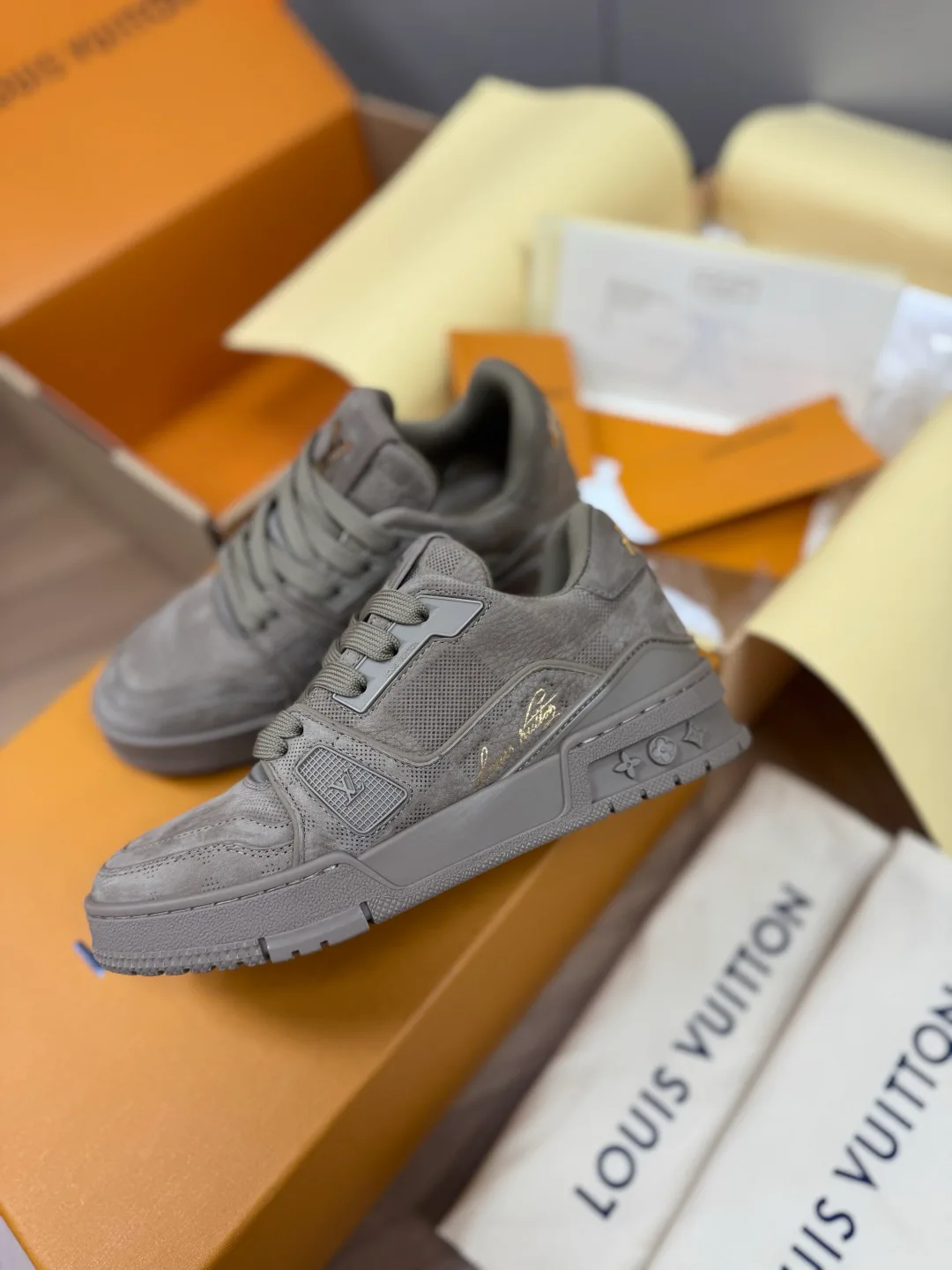 Кроссовки Женские Louis Vuitton 516733