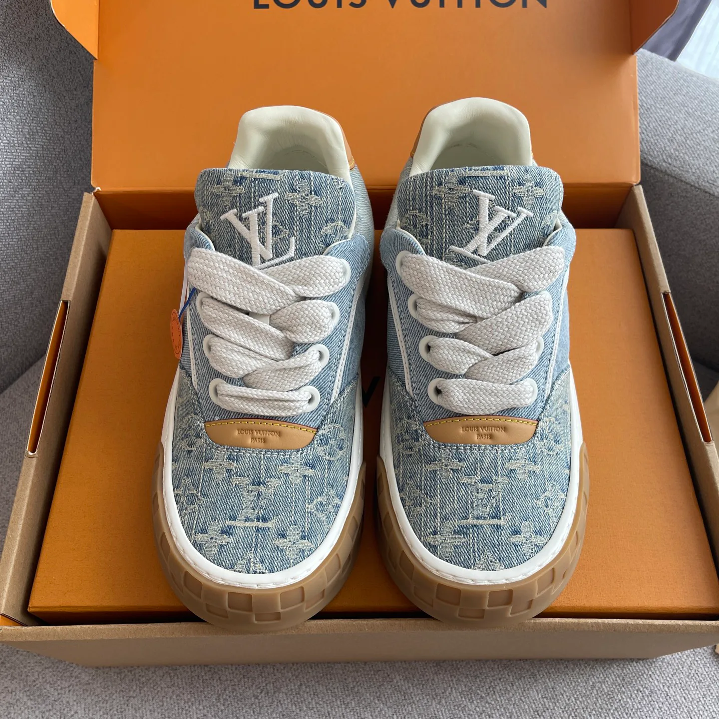 Кроссовки Женские Louis Vuitton 17511526