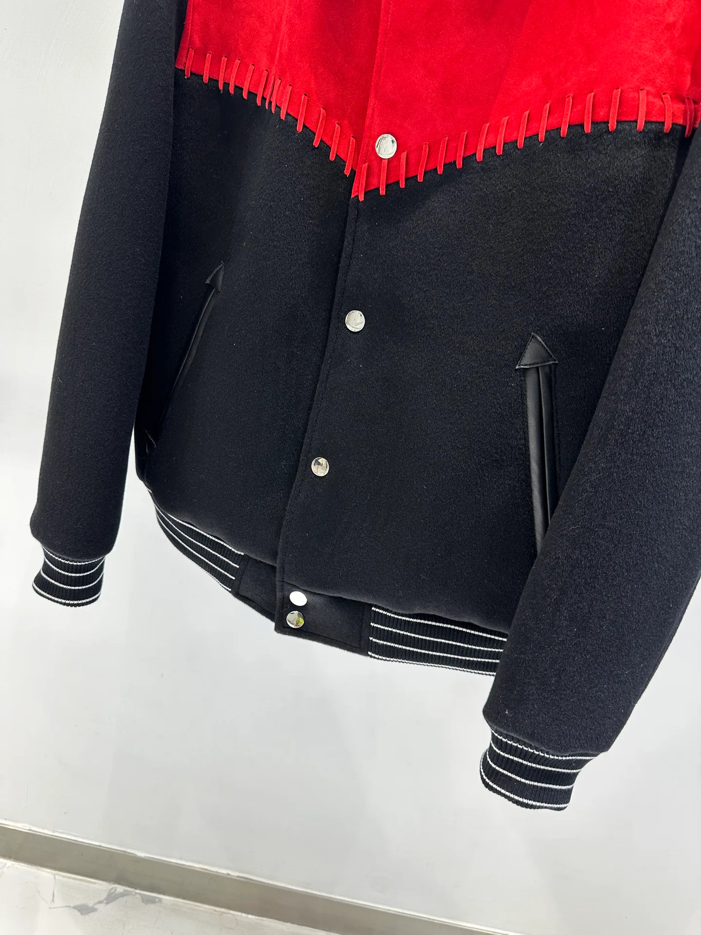 Кожаные Куртки И Дублёнки Мужские Saint Laurent 11181078