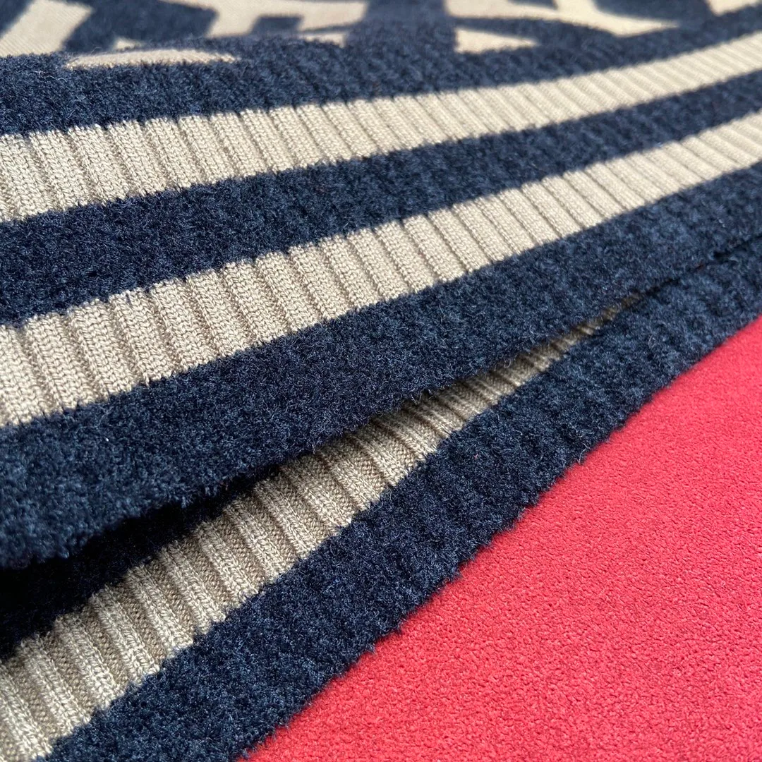 Шарфы Fendi 1255652