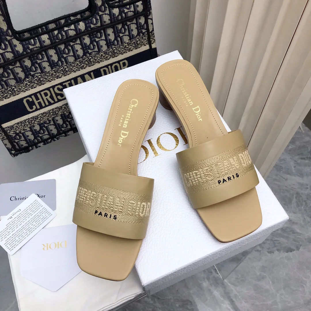 Босоножки Женские Christian Dior 18633976