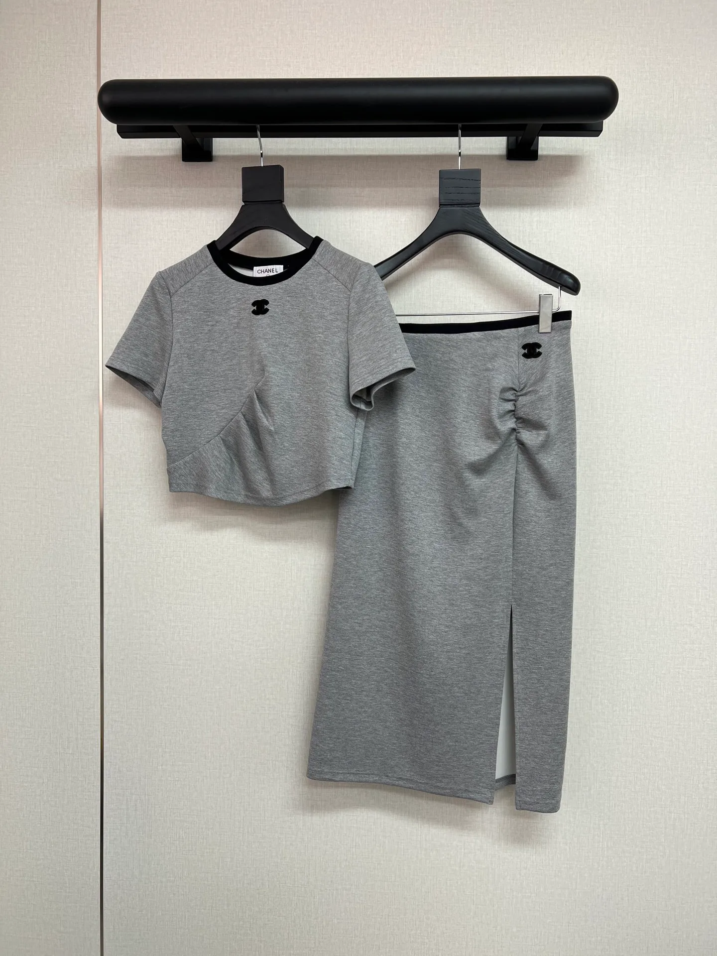 Костюмы Женские Chanel 13233658