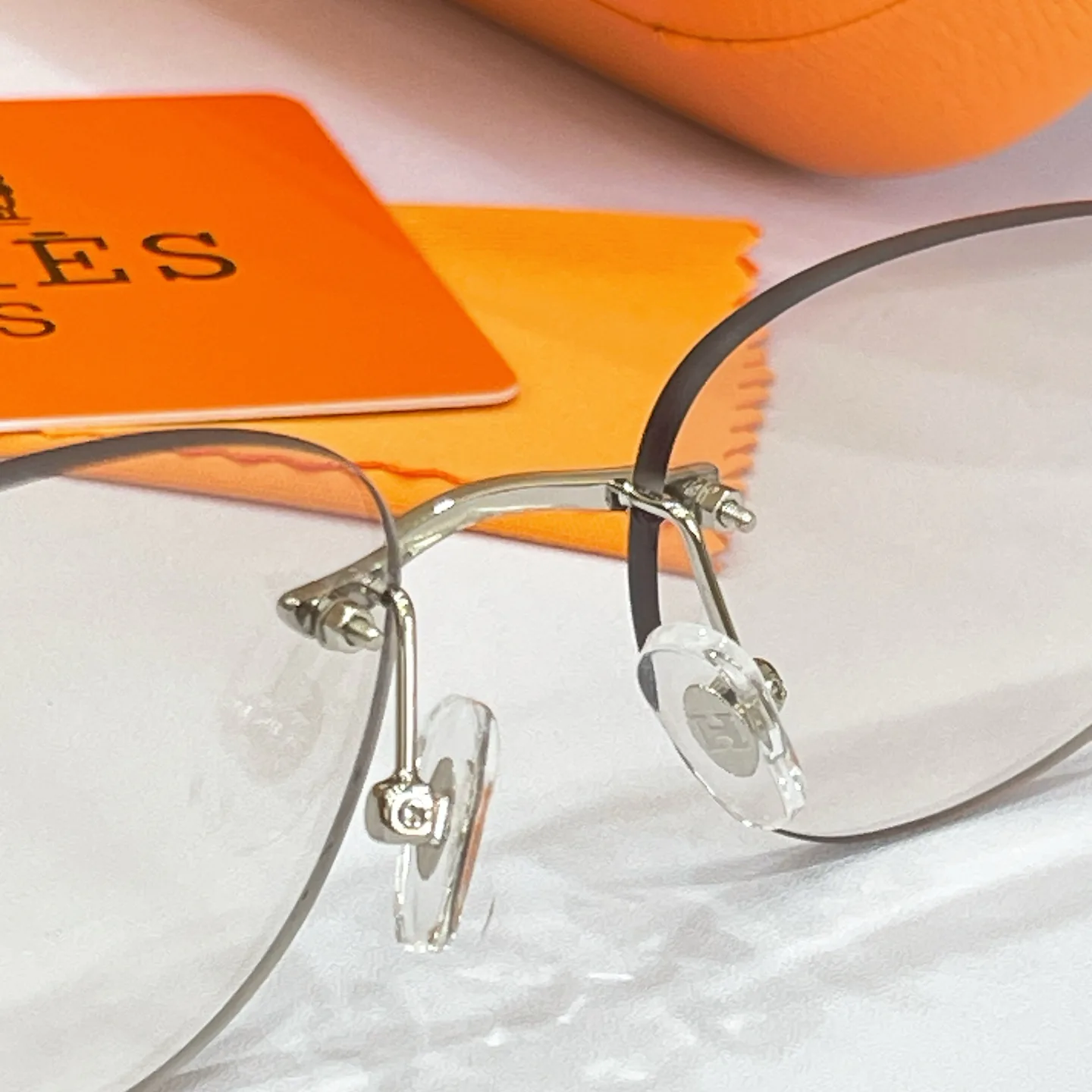 Очки Hermes 17320255