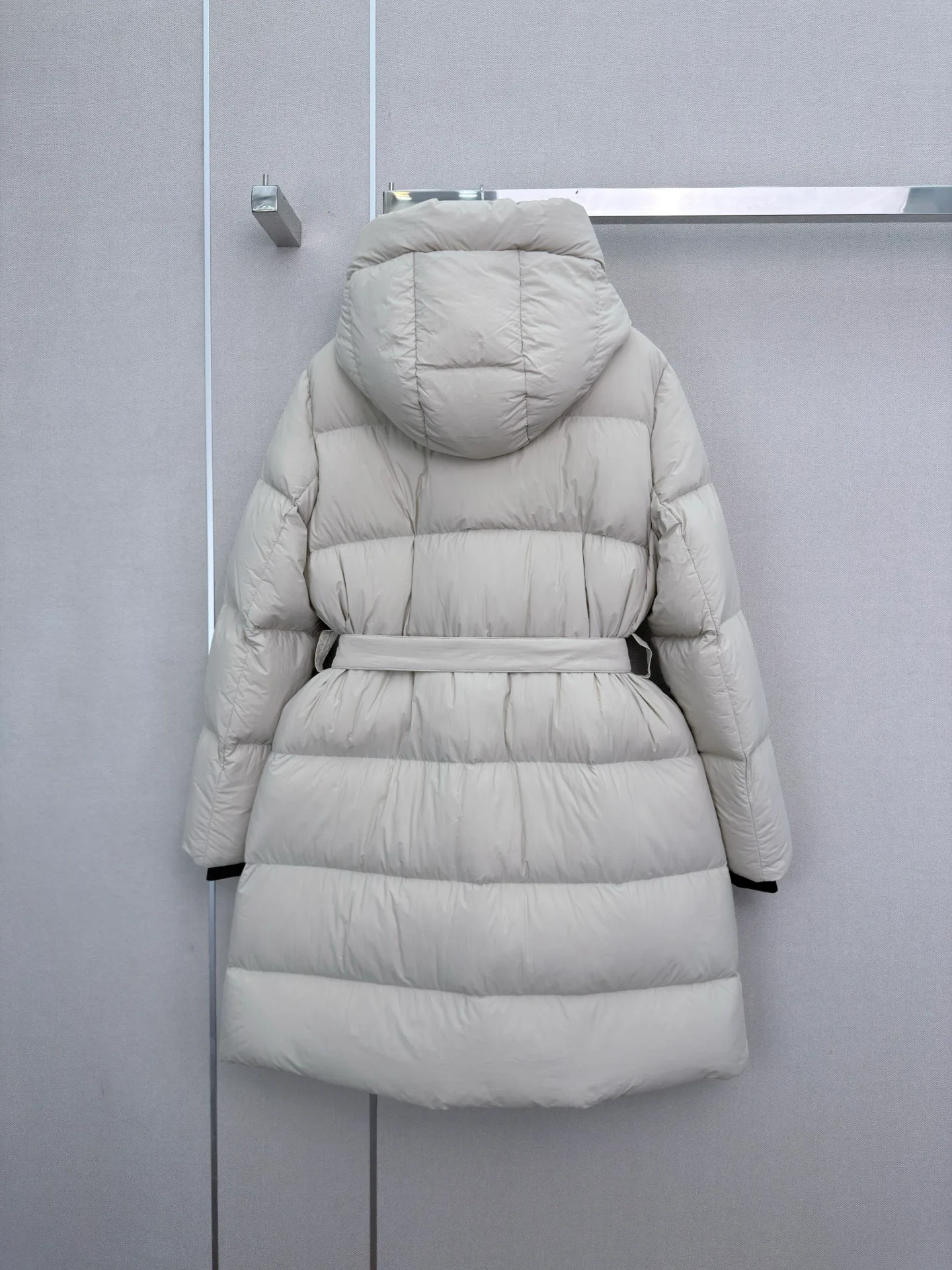 Куртки И Пуховики Женские Prada 18108680