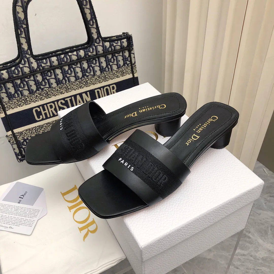 Босоножки Женские Christian Dior 18633974