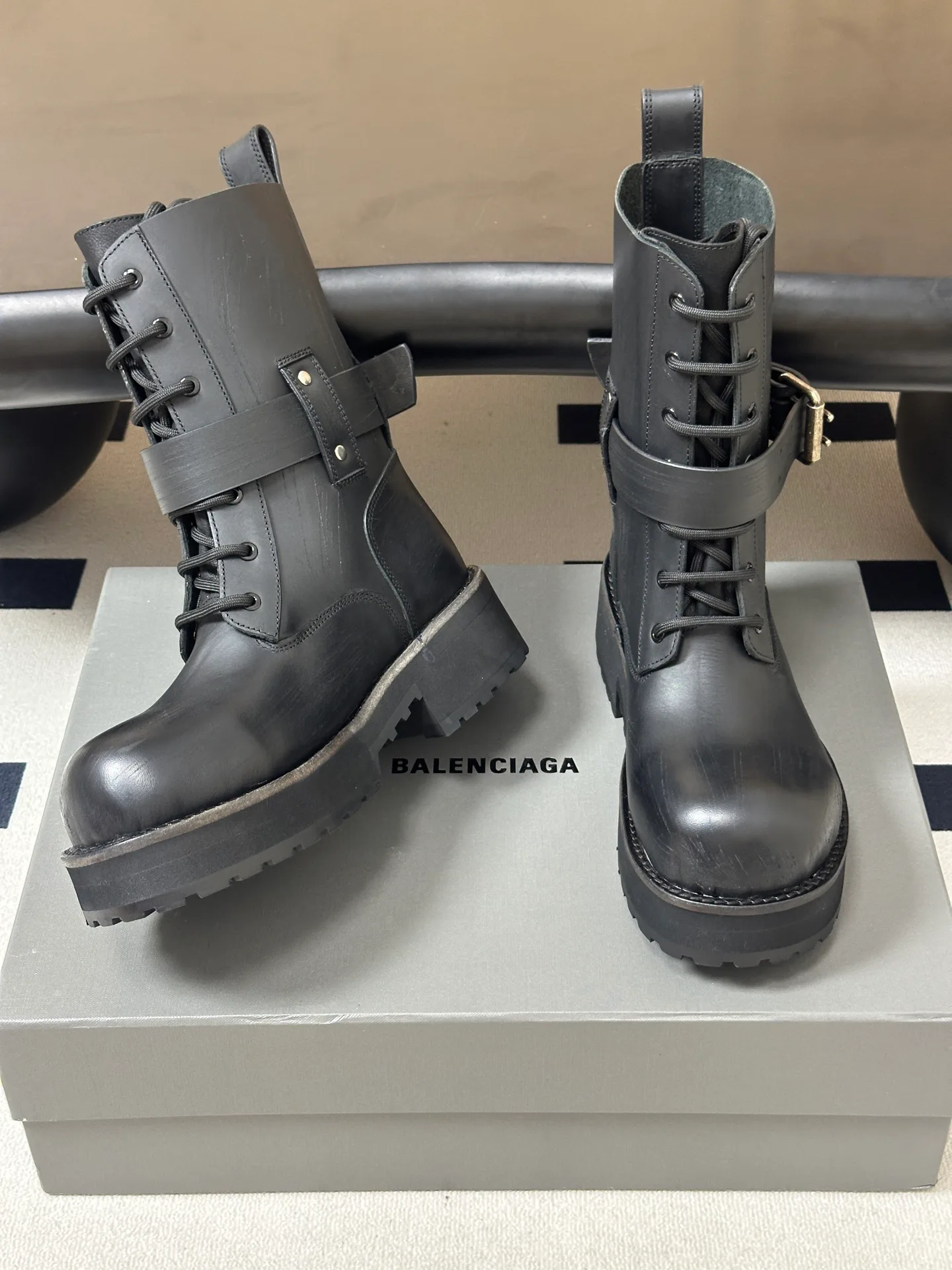 Ботинки Женские Balenciaga 18049605