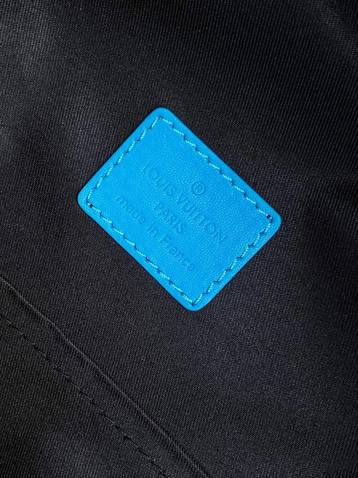 Рюкзаки Женские Louis Vuitton 1746050