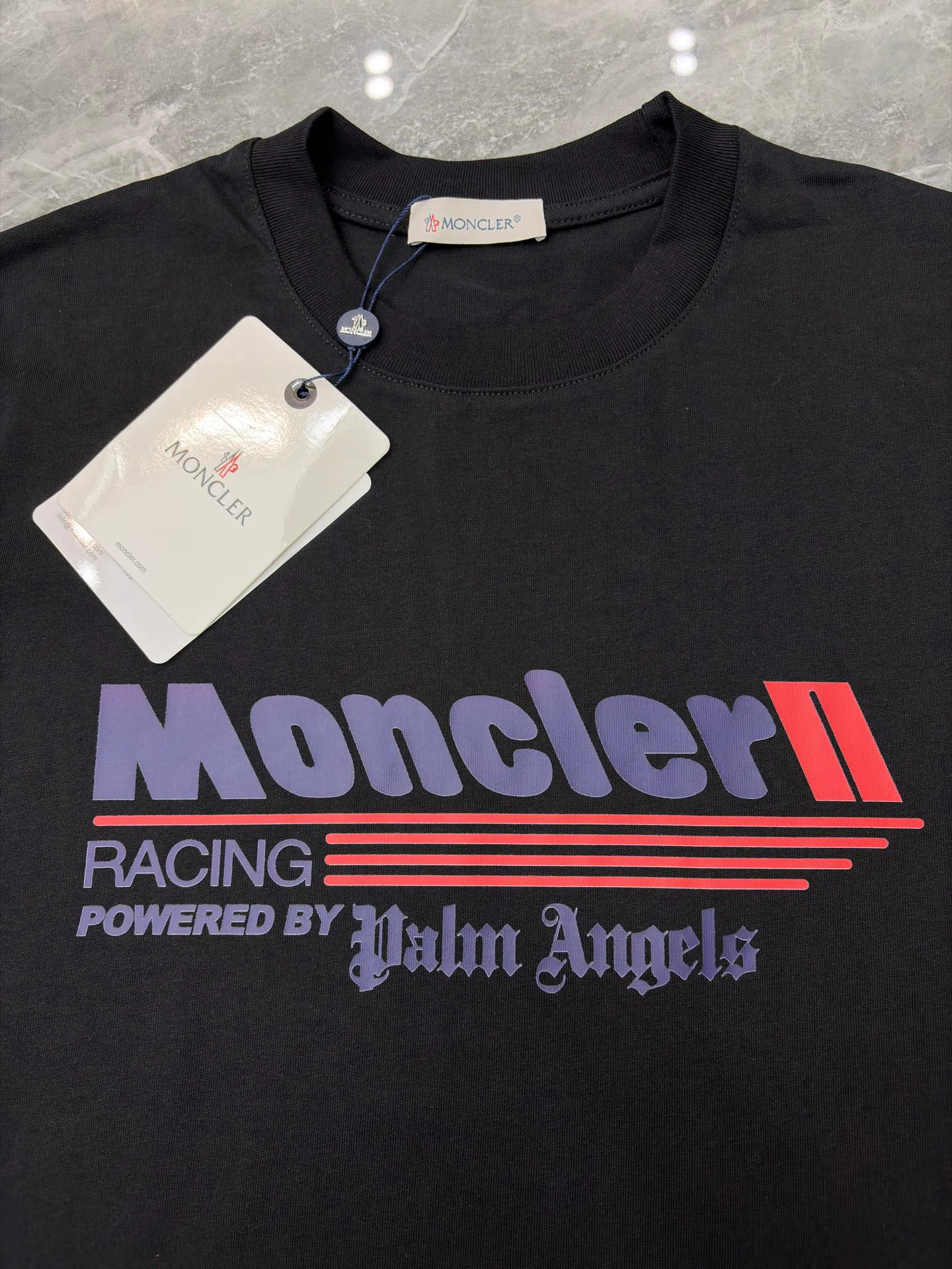 Футболки Женские Moncler 11424368