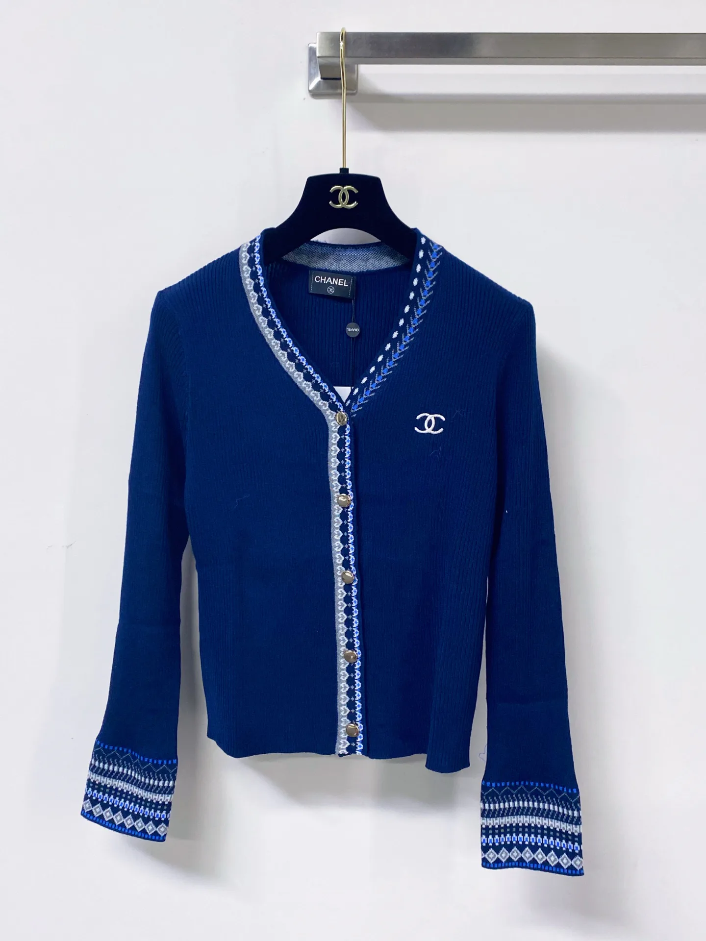 Джемперы И Свитеры Женские Chanel 18305717
