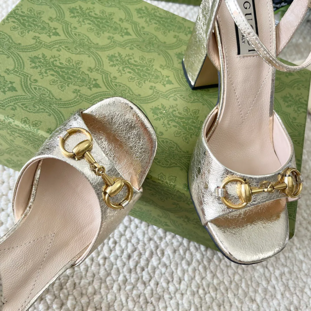 Босоножки Женские Gucci 17614724