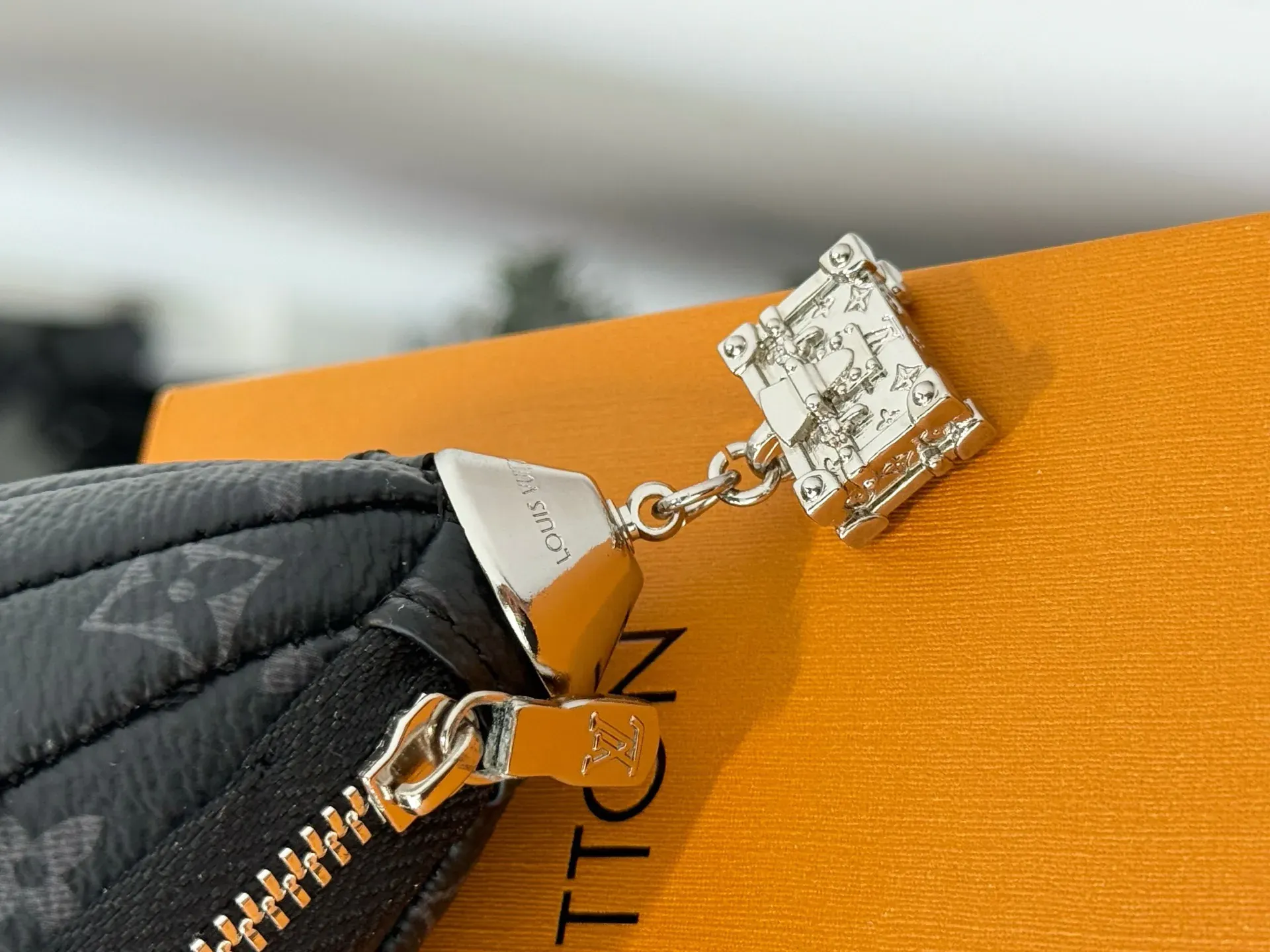 Ключницы Louis Vuitton 838656