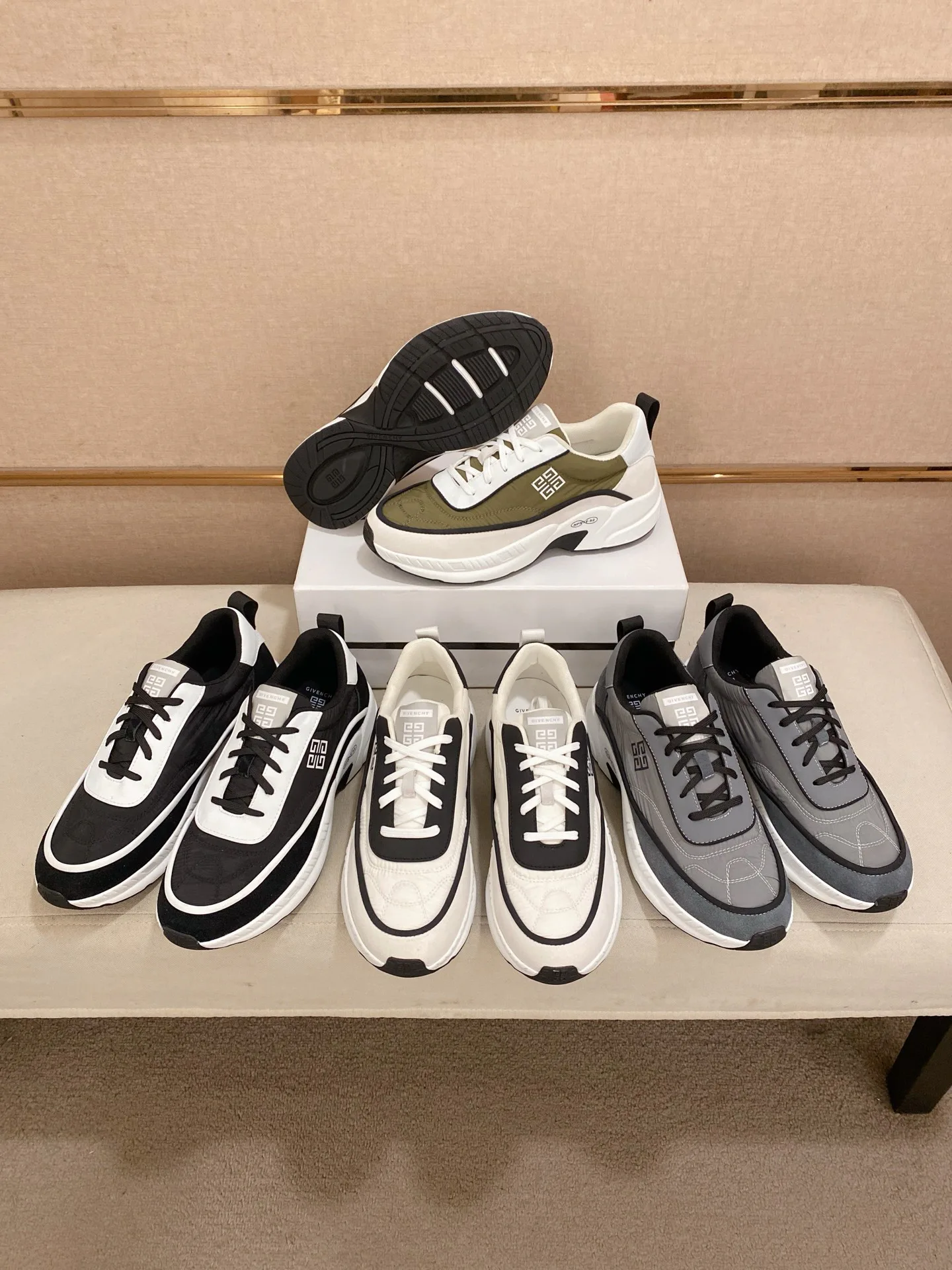 Кроссовки Мужские Givenchy 53711