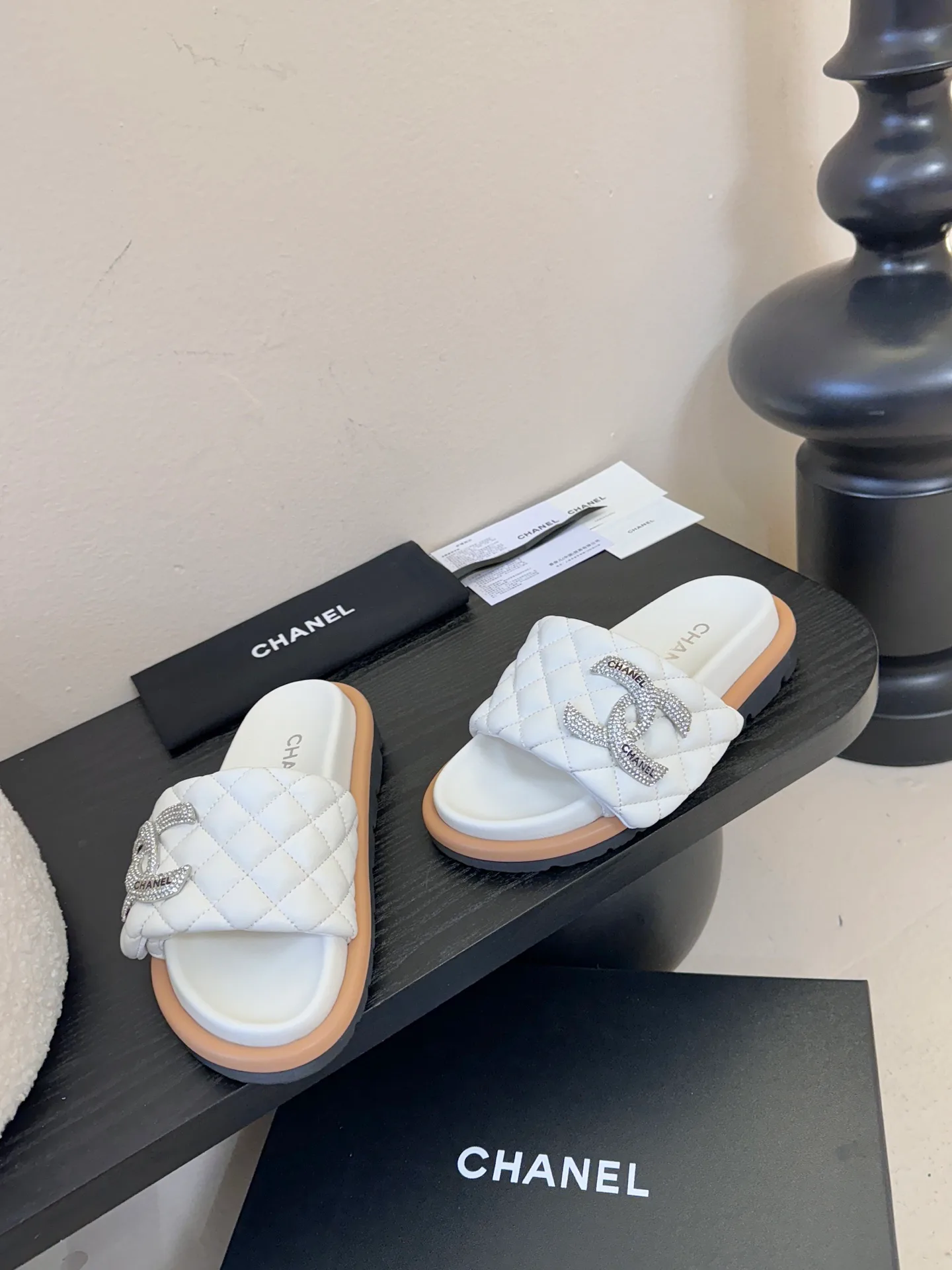 Шлепанцы Женские Chanel 1590884