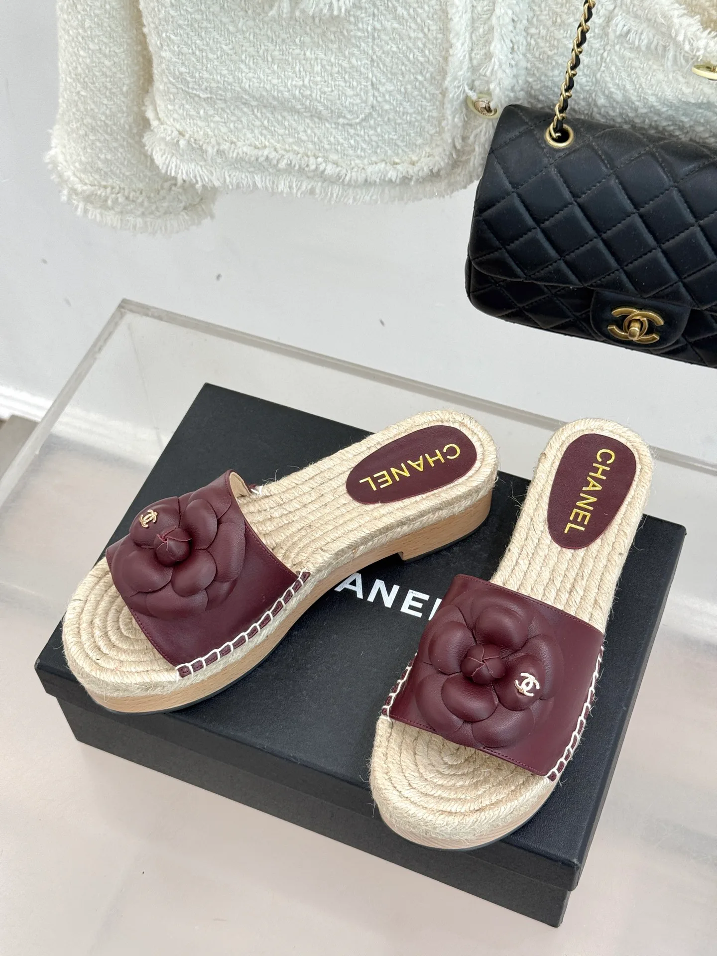 Шлепанцы Женские Chanel 9499272