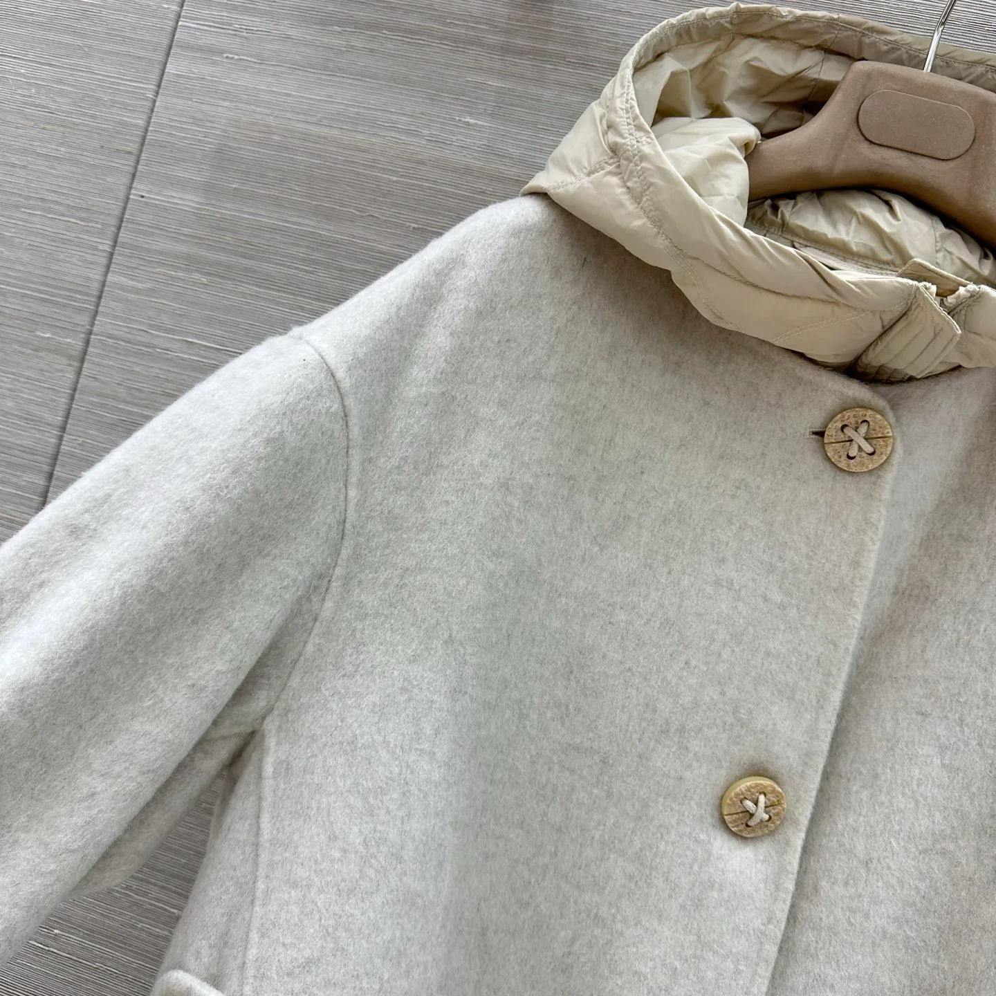 Пальто Женские Loro Piana 18905900