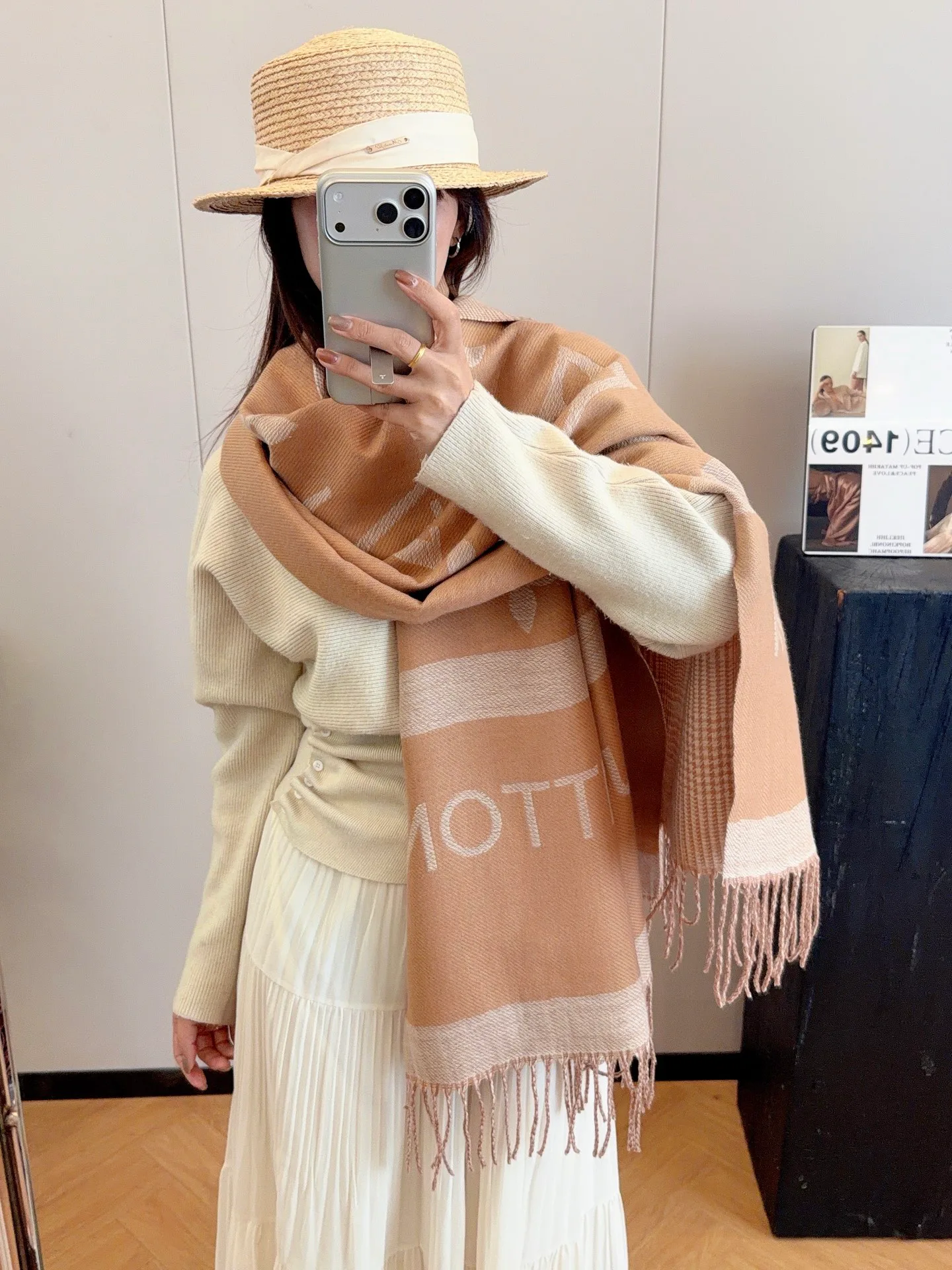 Шарфы Louis Vuitton 18377565
