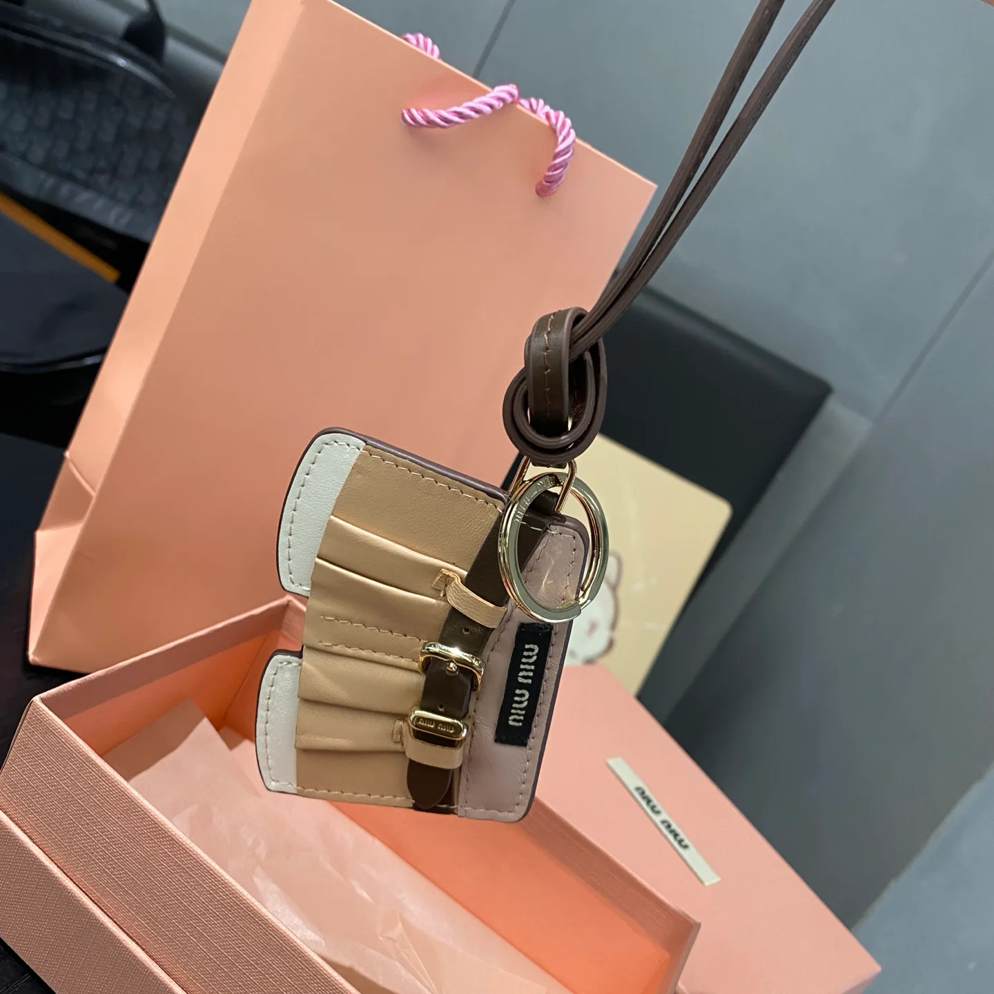 Ключницы Miu Miu 22417