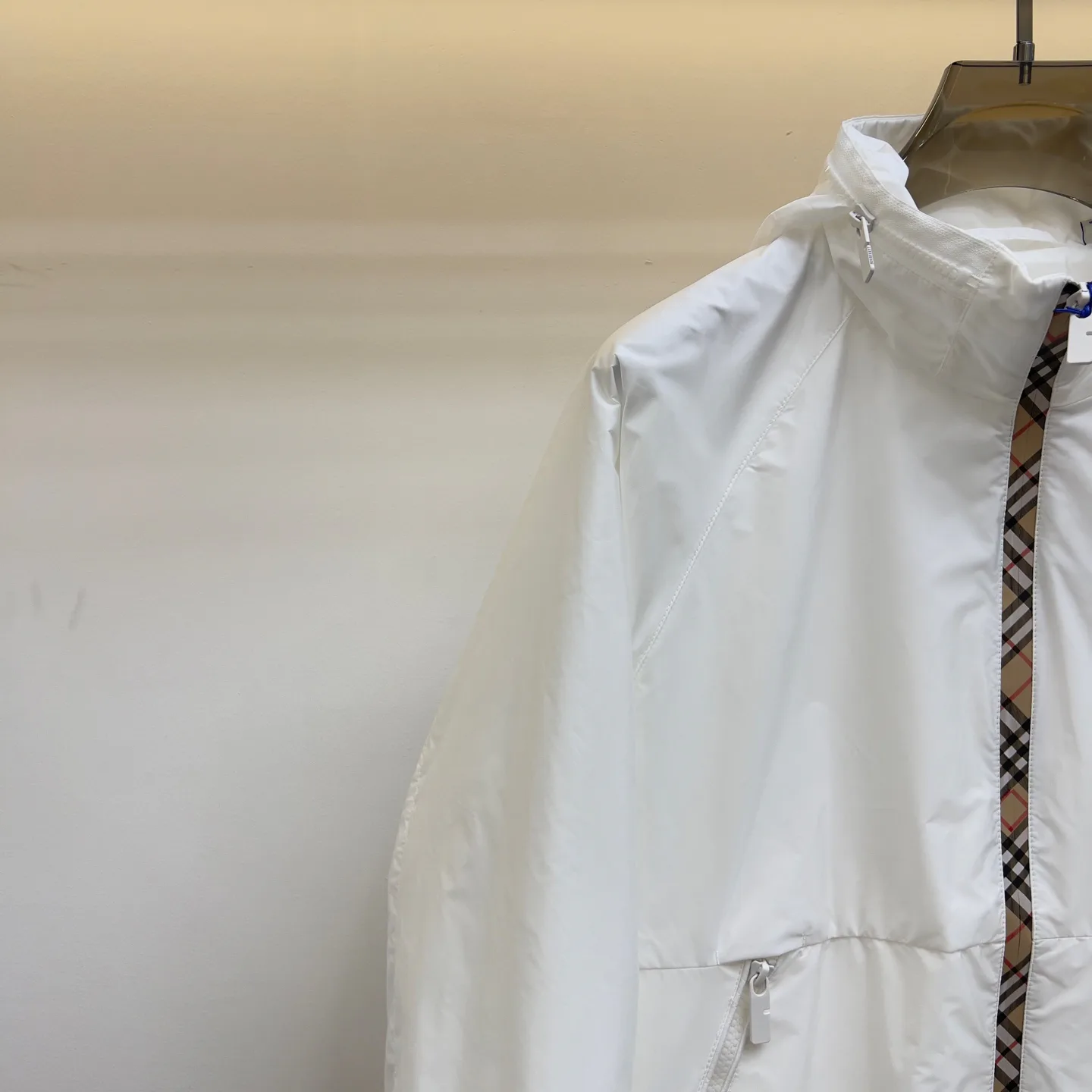 Куртки И Пуховики Женские Burberry 130032