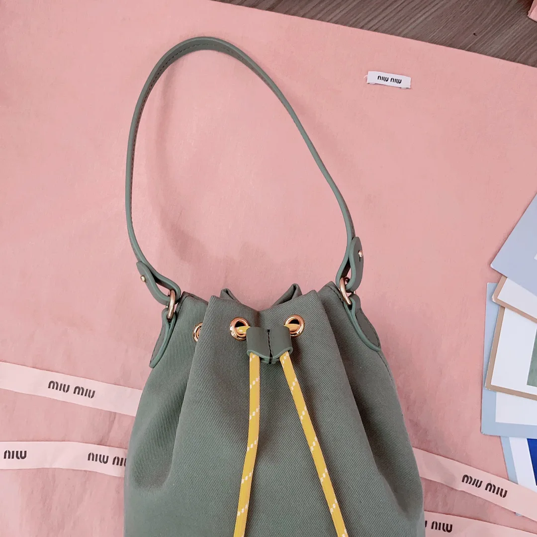 Сумки На Ремне Женские Miu Miu 11243498