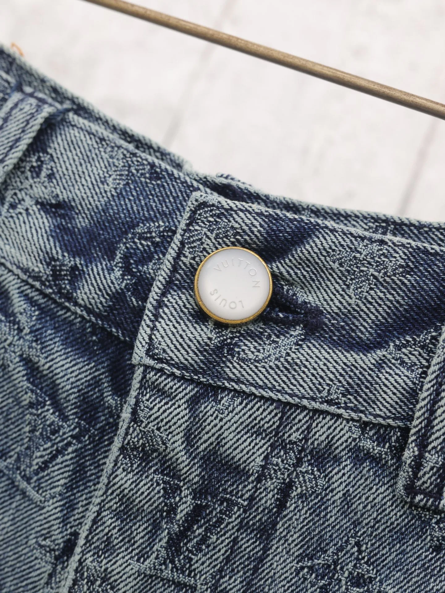 Шорты Женские Louis Vuitton 22252