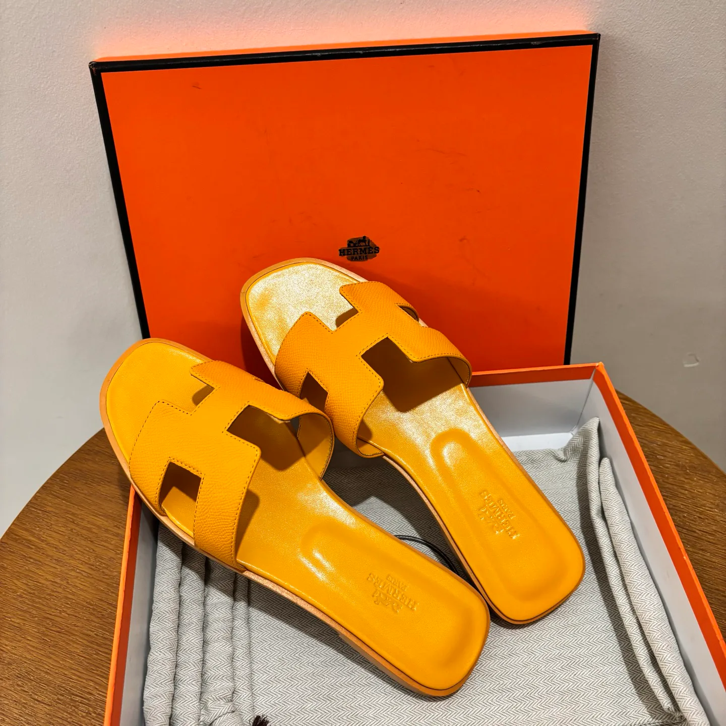 Шлепанцы Женские Hermes 135831