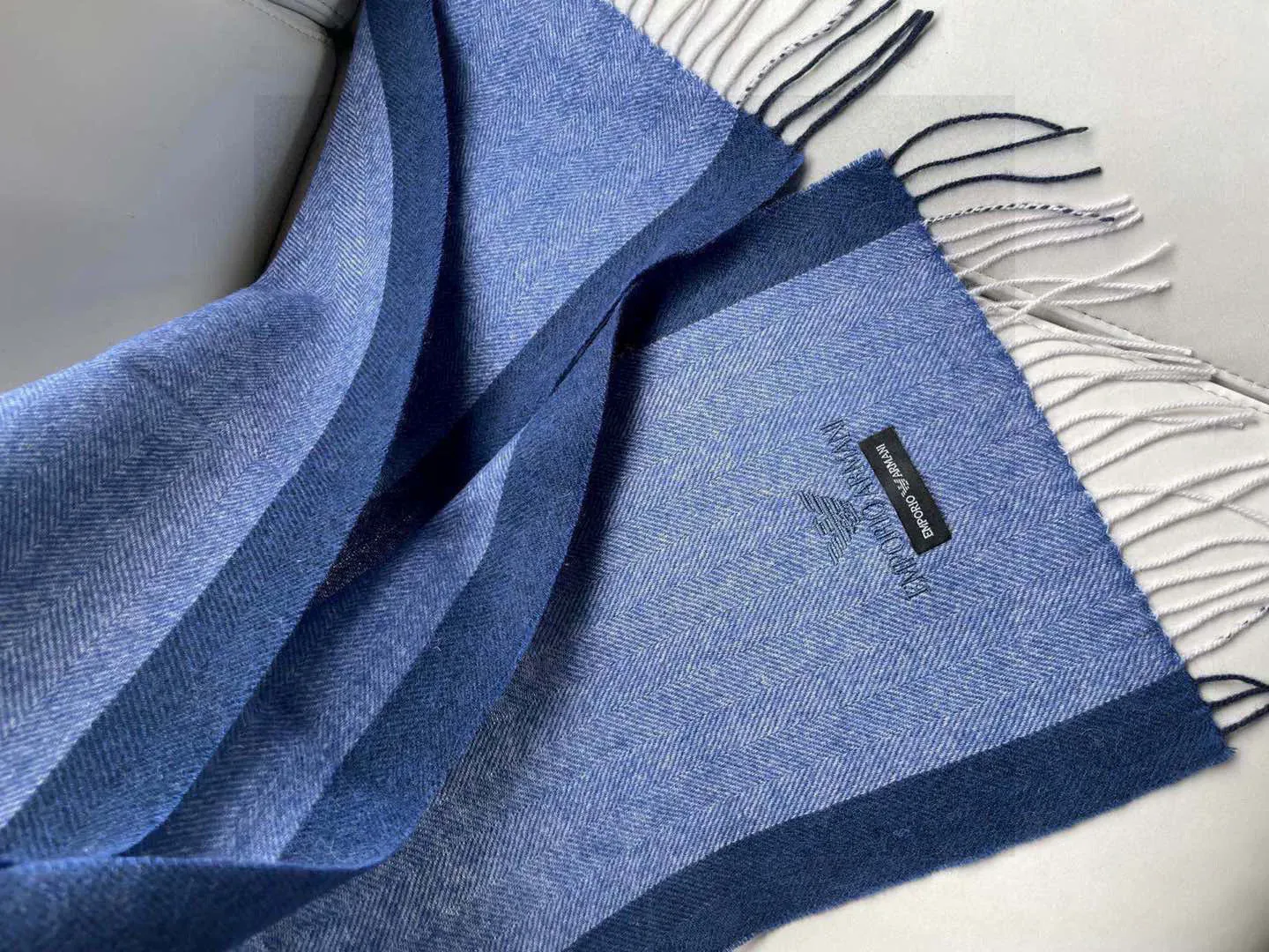 Шарфы Armani 497593