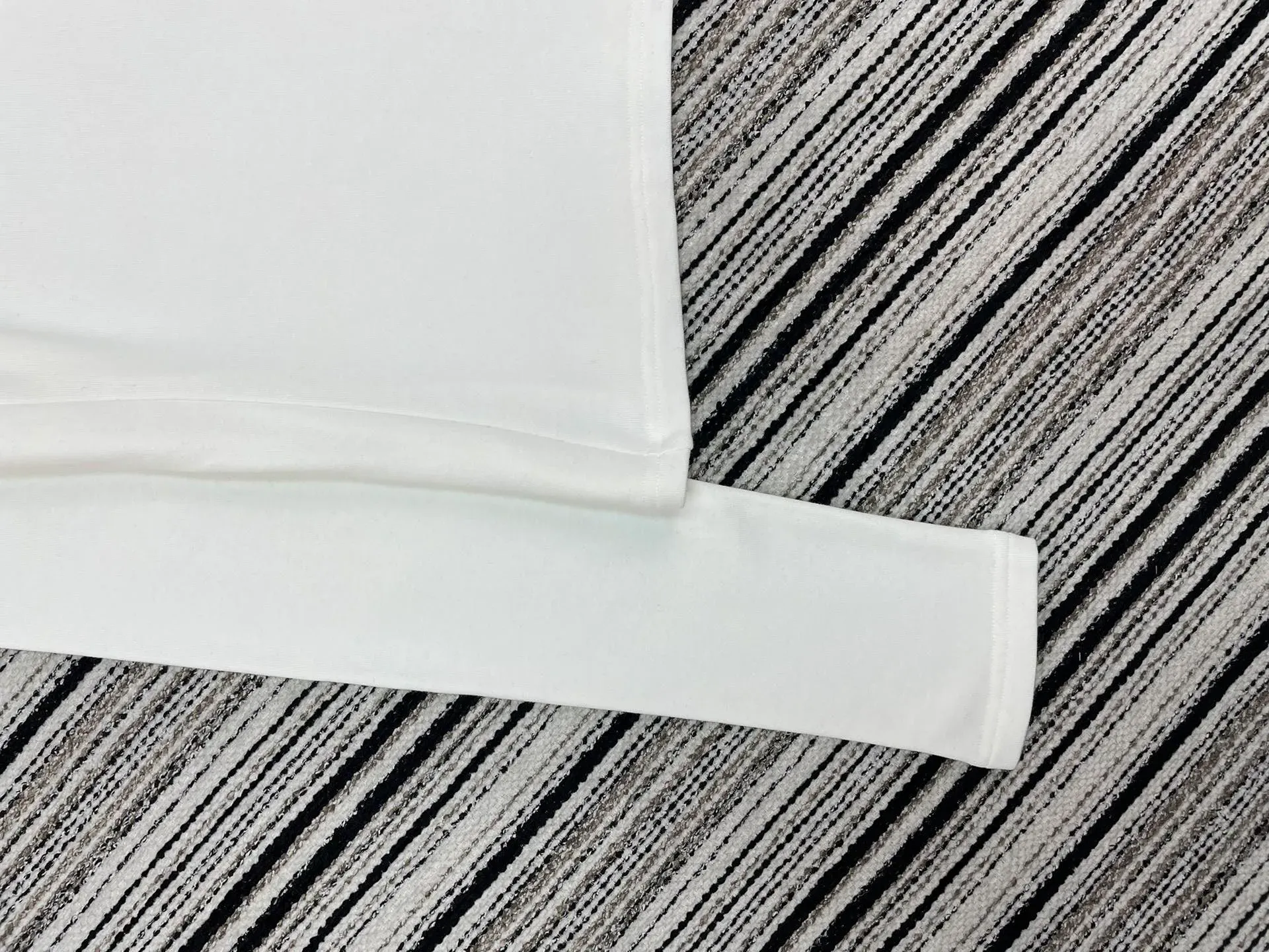 Лонгсливы Женские Miu Miu 2627159