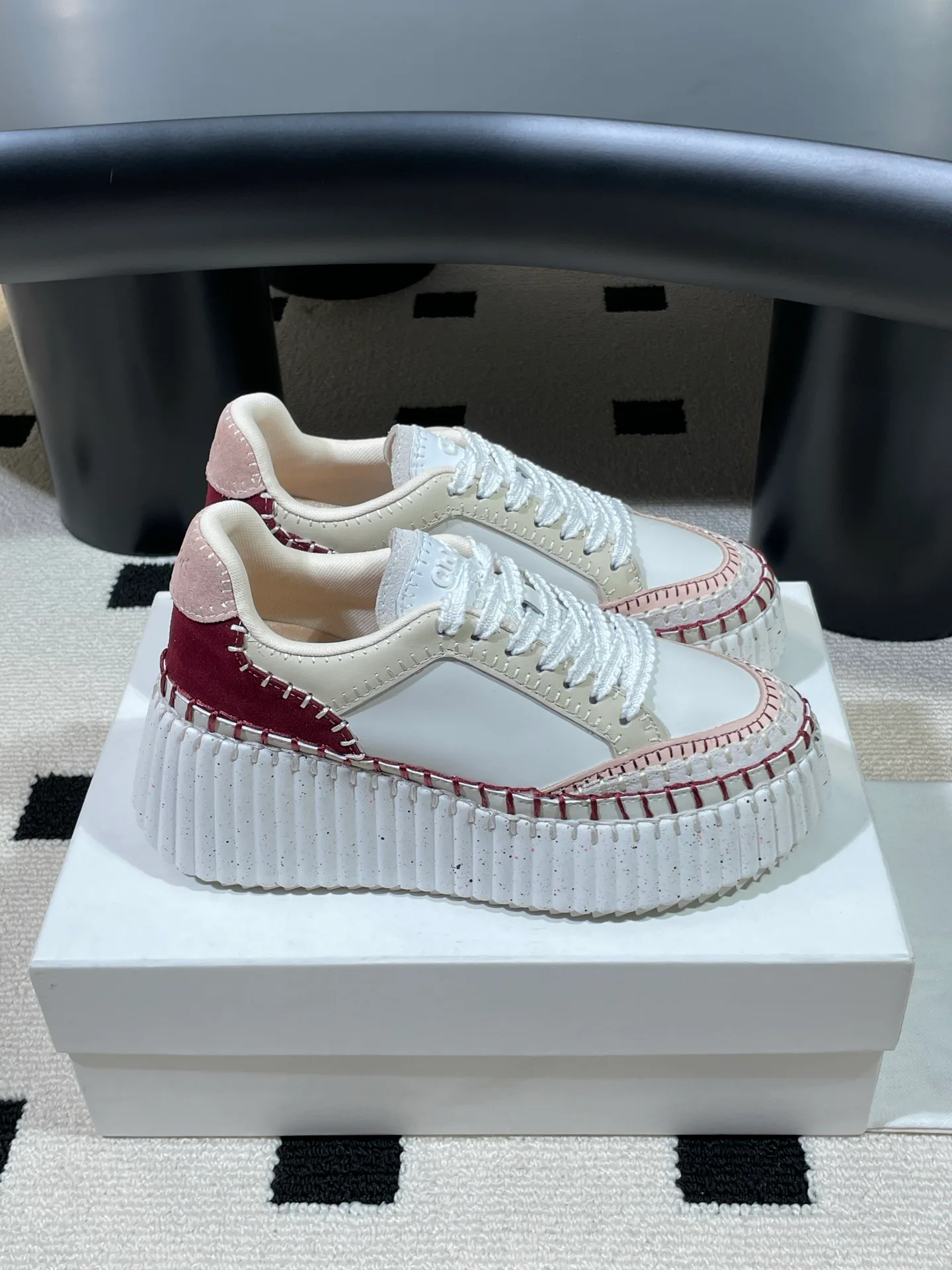 Кроссовки Женские Chloe 1511755