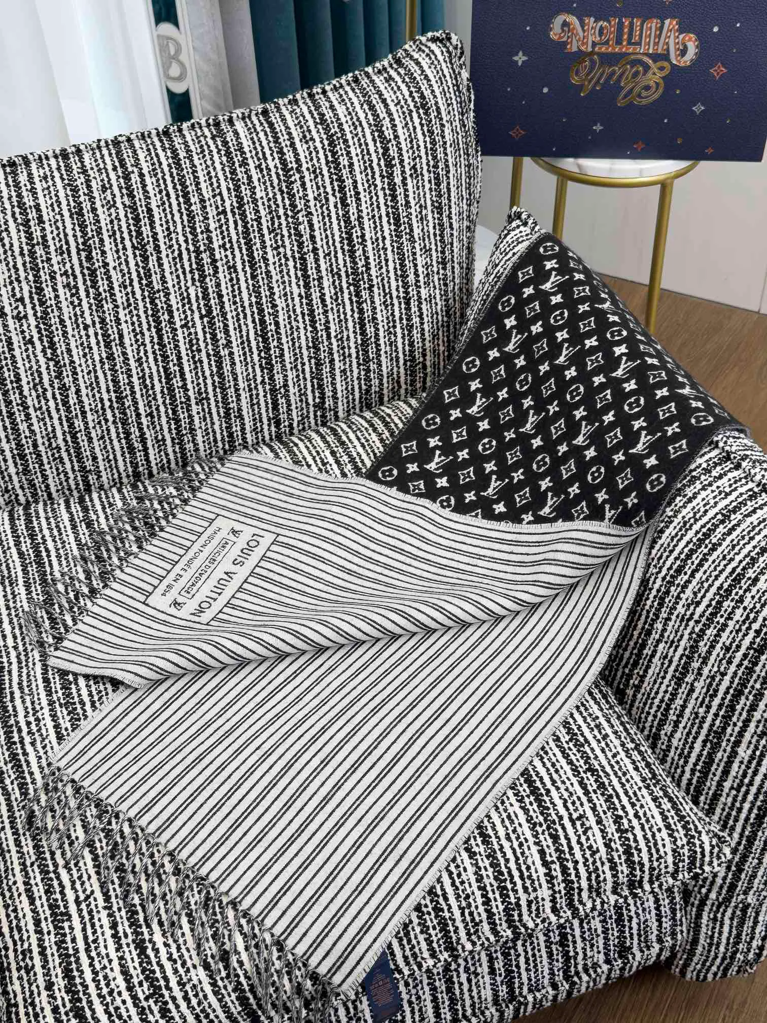 Шарфы Louis Vuitton 5049628