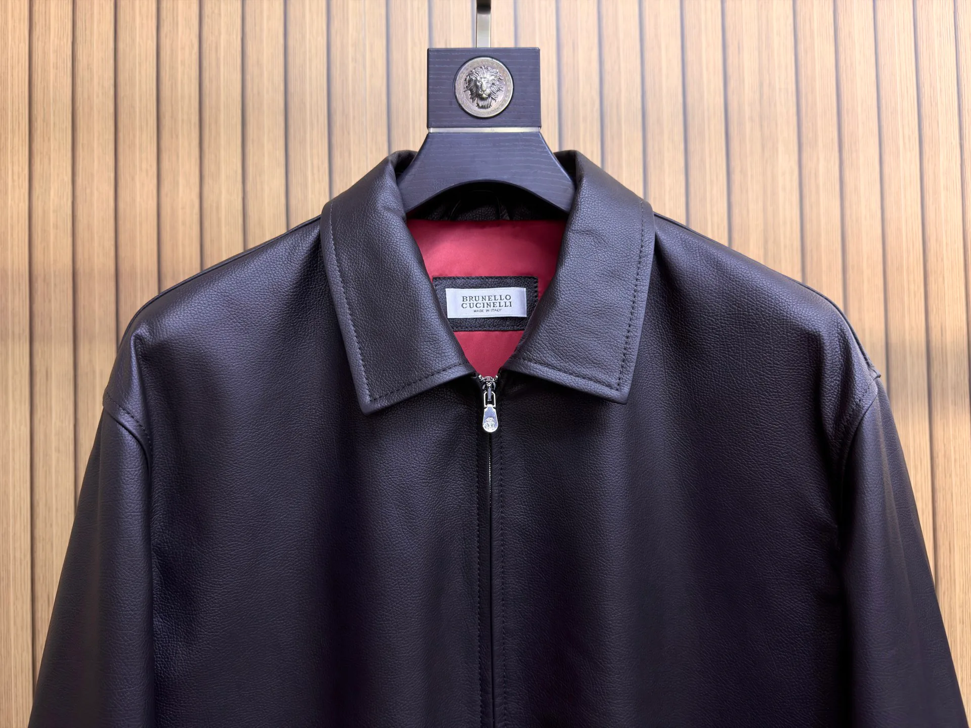 Кожаные Куртки И Дублёнки Женские Brunello Cucinelli 18157029