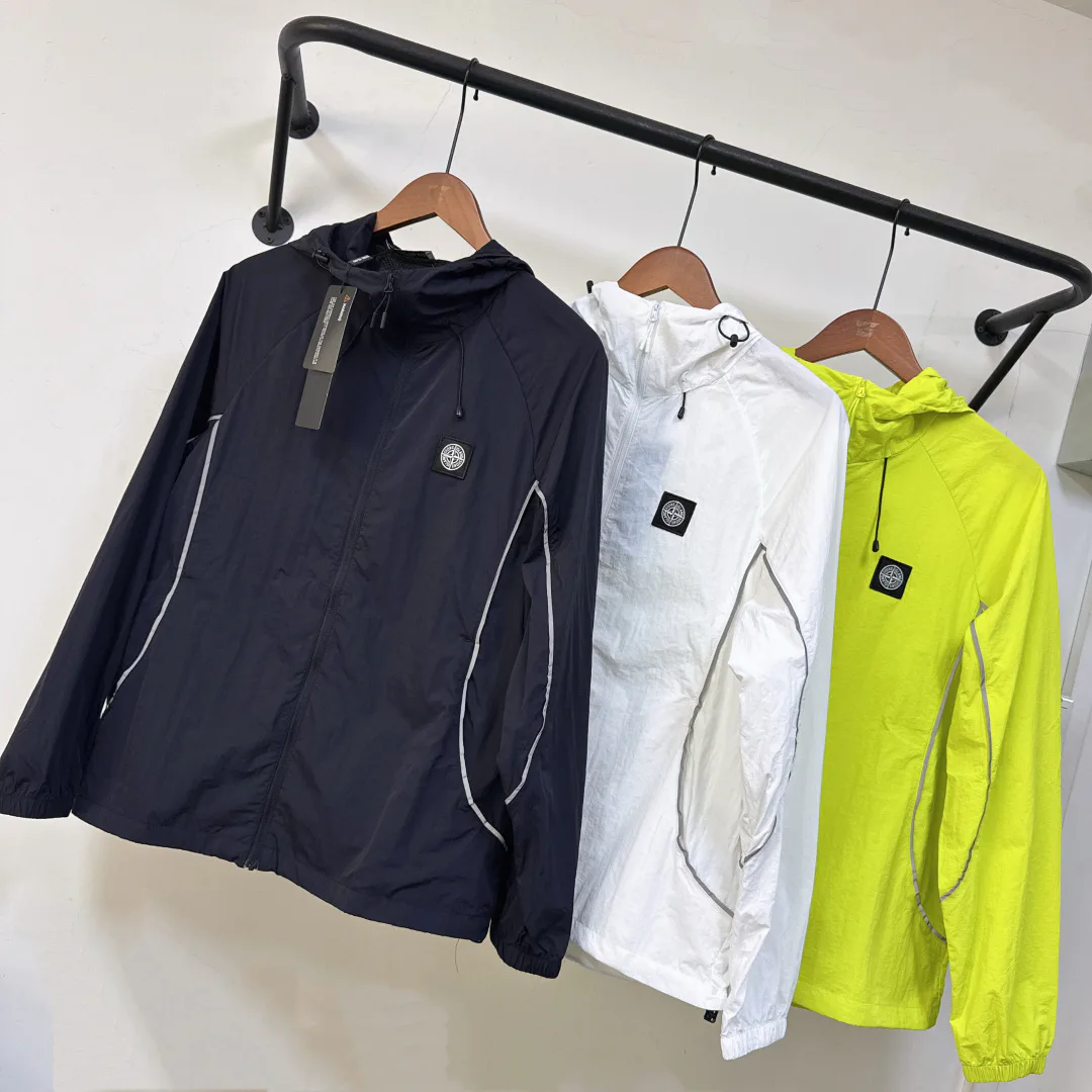 Куртки И Пуховики Мужские Stone Island 17286069