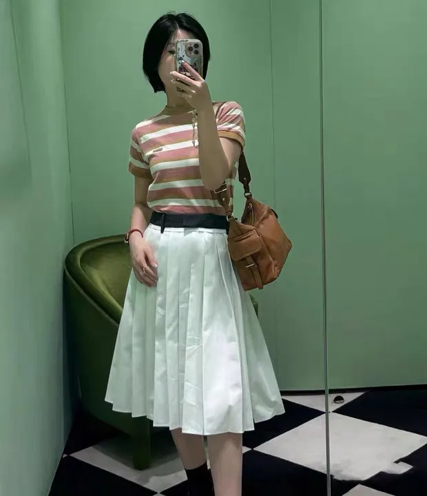 Футболки Женские Prada 10612440