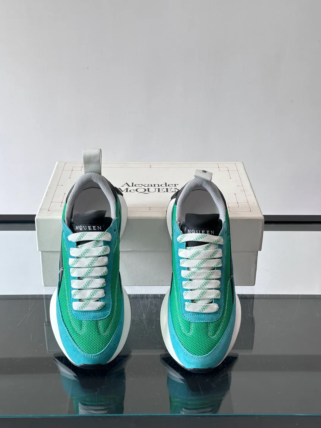 Кроссовки Женские Alexander Mcqueen 11228468