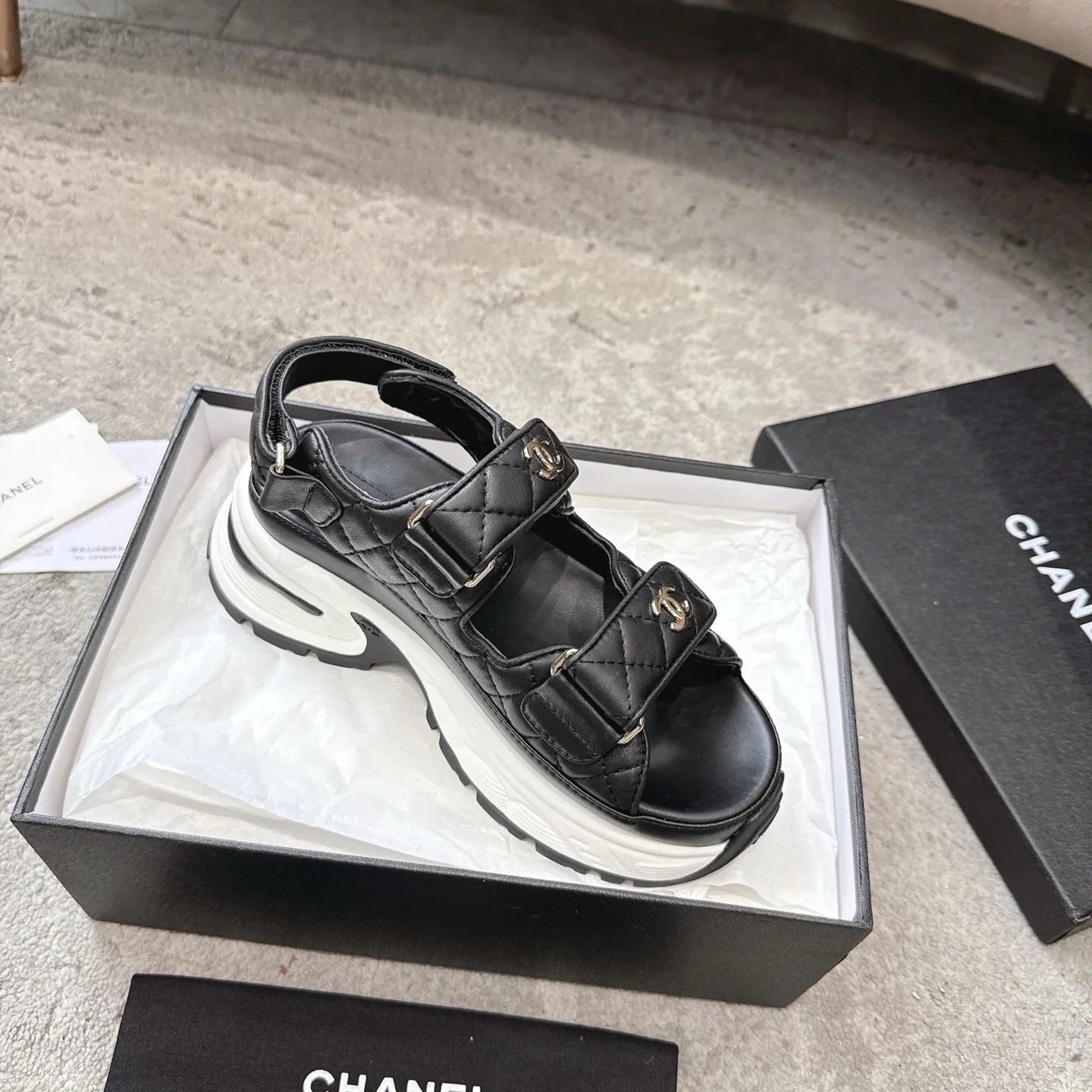 Босоножки Женские Chanel 16954243