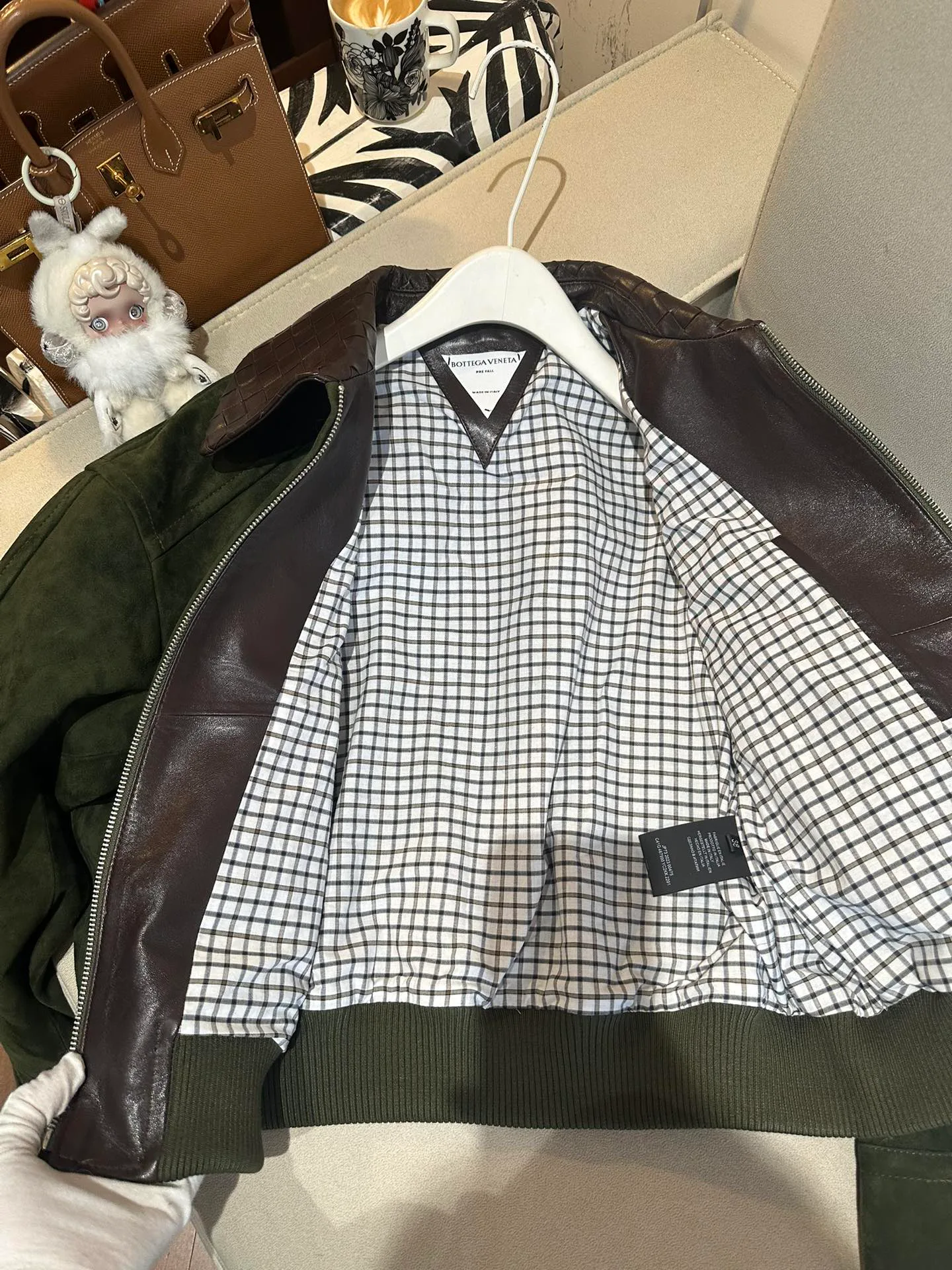 Кожаные Куртки И Дублёнки Женские Bottega Veneta 3078223