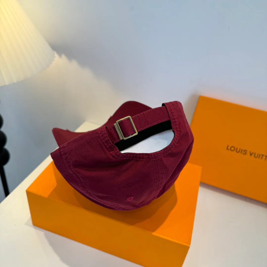 Головные Уборы Louis Vuitton 11469008