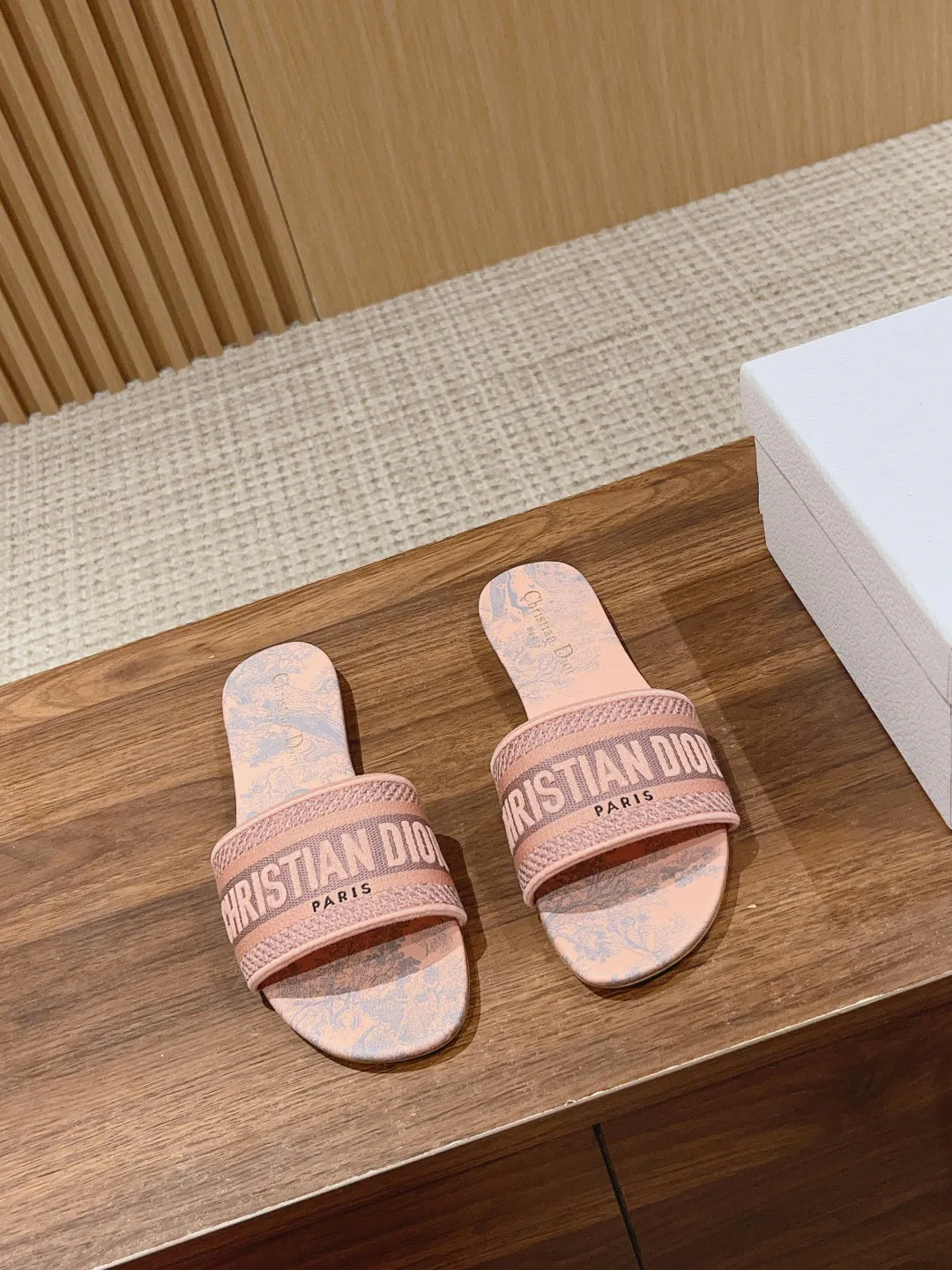 Шлепанцы Женские Christian Dior 11600049