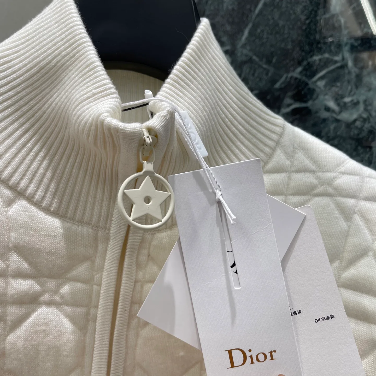 Куртки И Пуховики Женские Christian Dior 18030749
