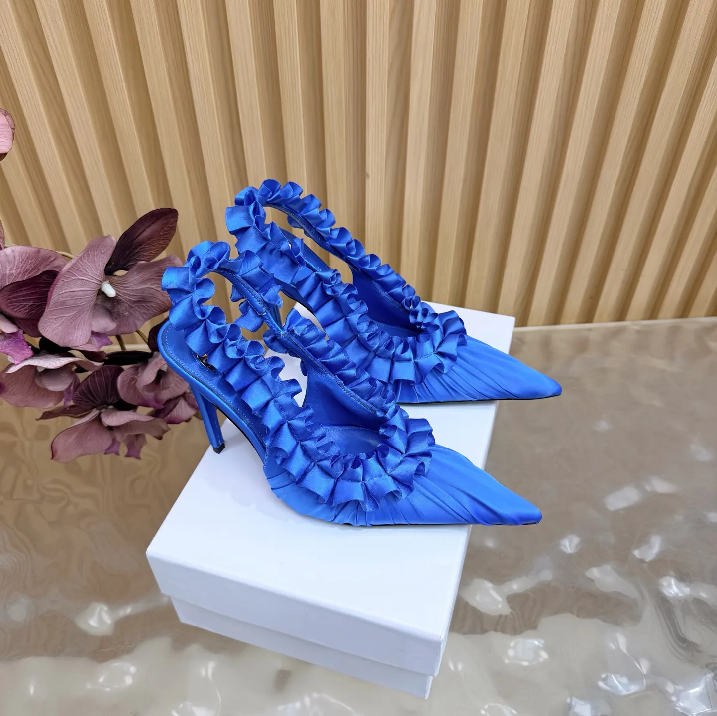 Туфли Женские Saint Laurent 10996539