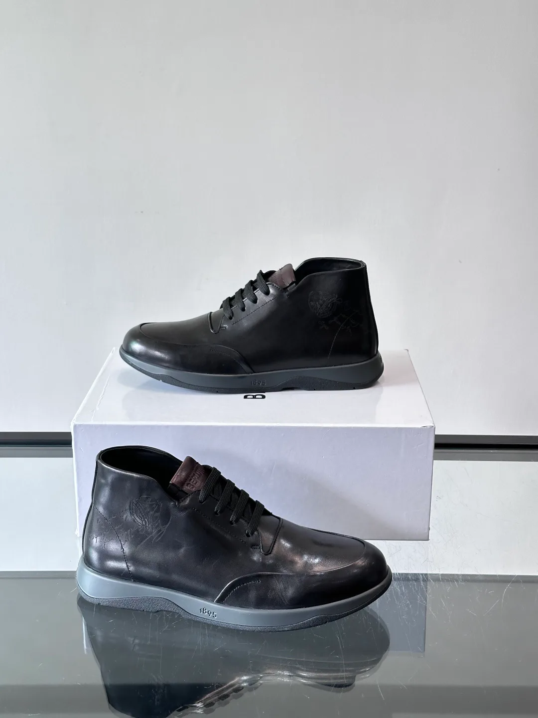 Кроссовки Мужские Berluti 674504