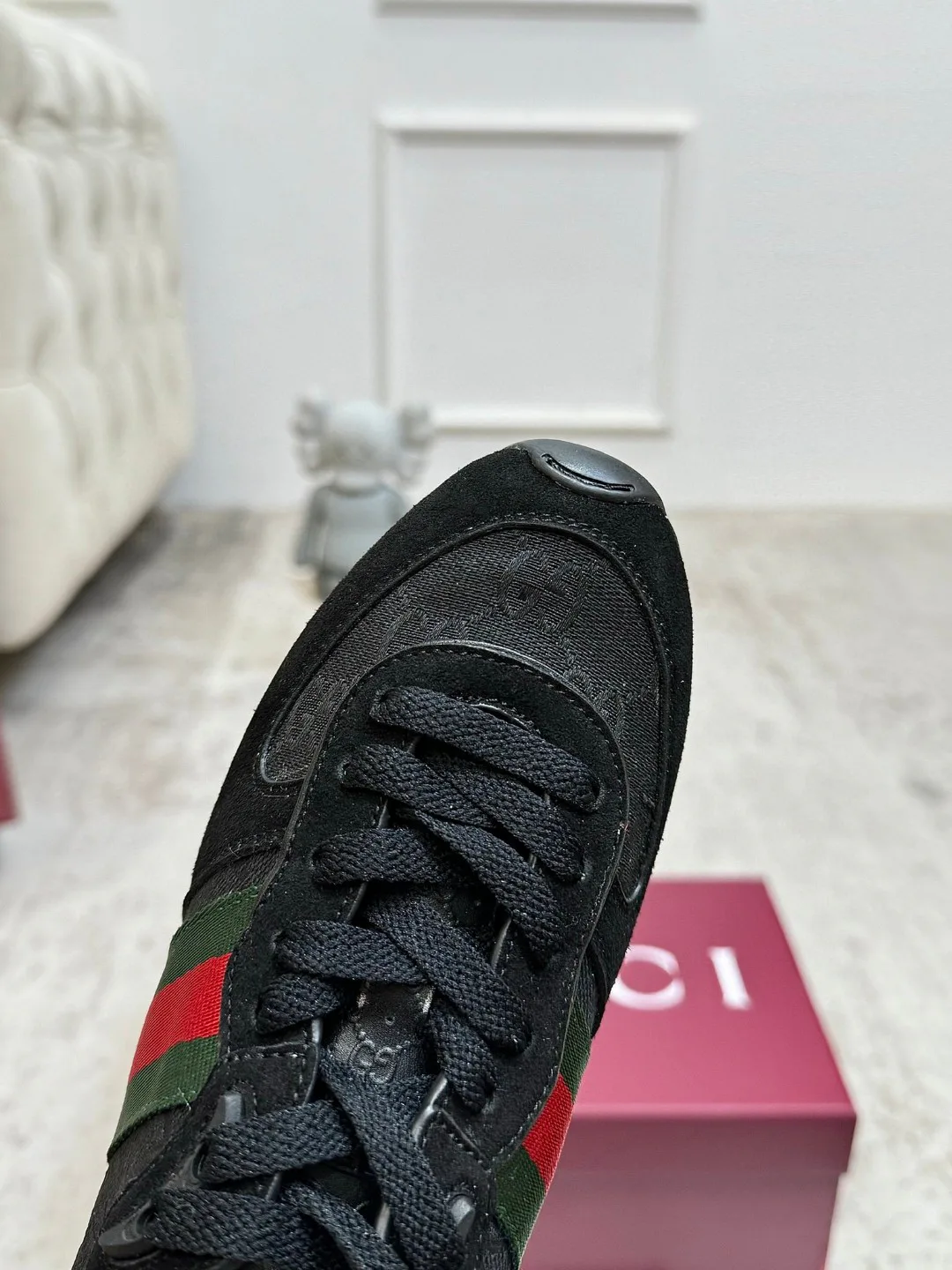 Кроссовки Женские Gucci 944888