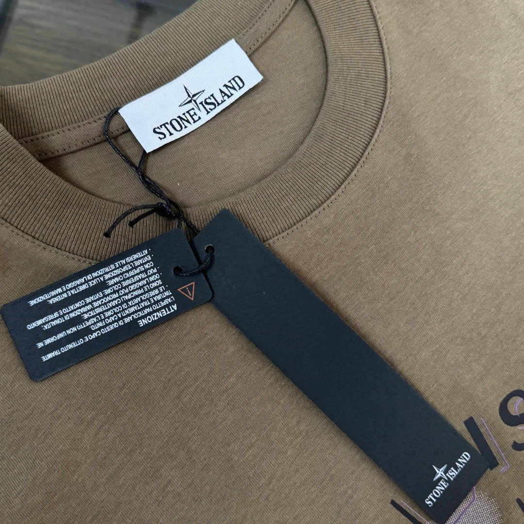 Футболки Женские Stone Island 10292223