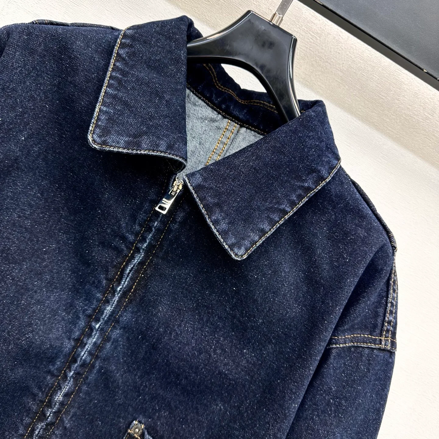 Куртки И Пуховики Женские Prada 18023550