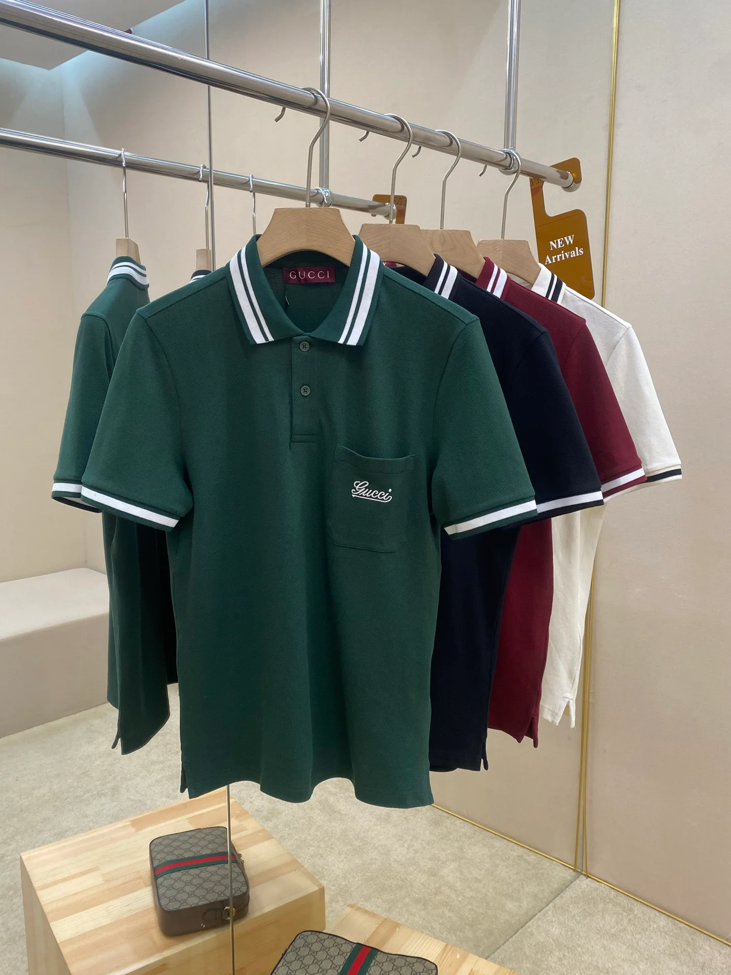 Футболки Женские Gucci 11000542