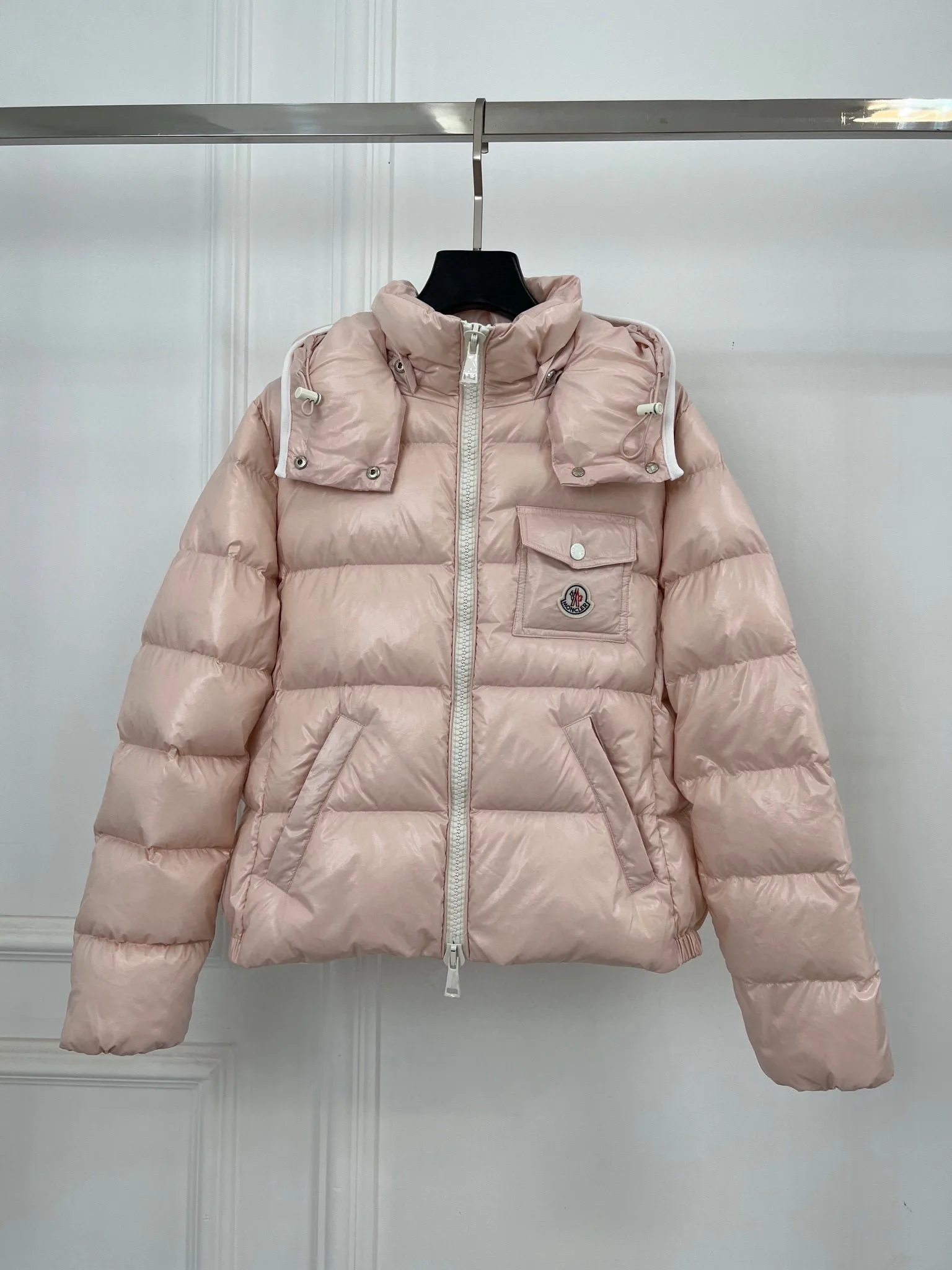 Куртки И Пуховики Женские Moncler 18416223